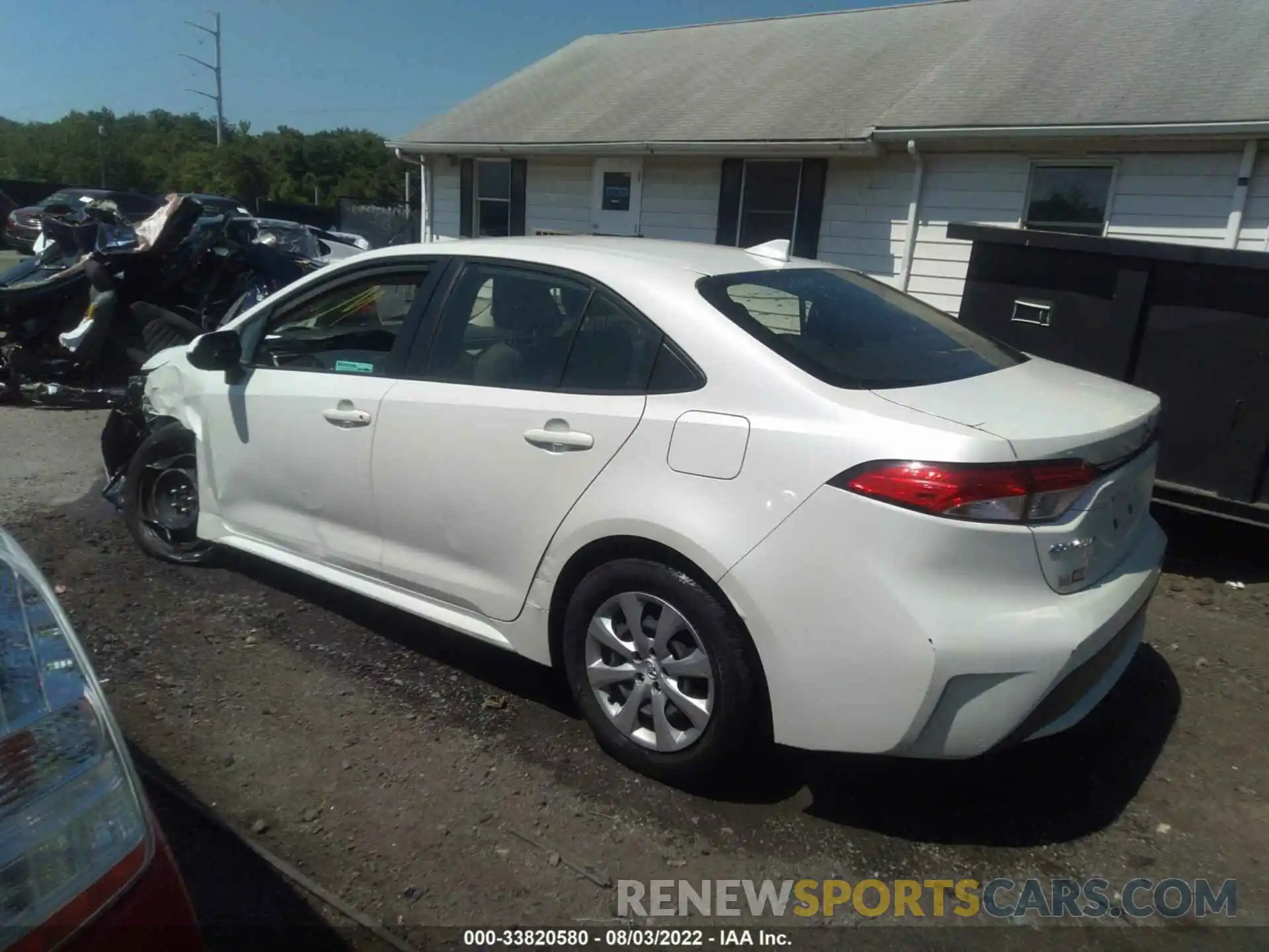 3 Photograph of a damaged car JTDEPRAE7LJ026187 TOYOTA COROLLA 2020