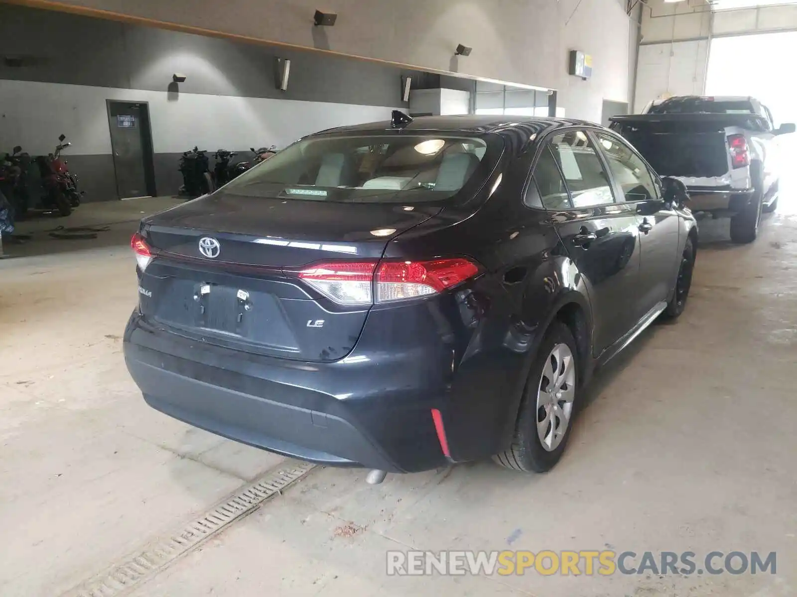 4 Photograph of a damaged car JTDEPRAE7LJ026285 TOYOTA COROLLA 2020