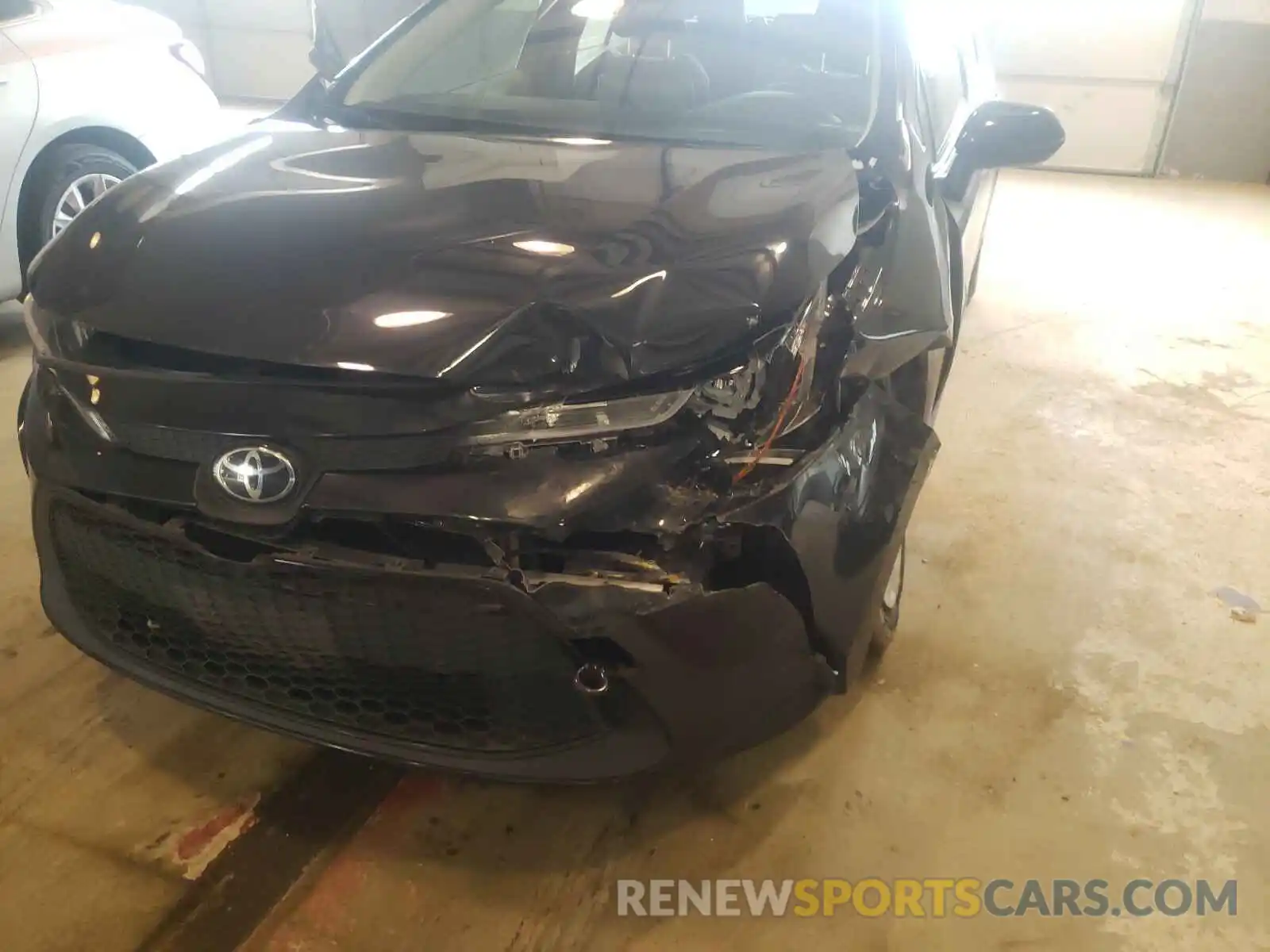 9 Photograph of a damaged car JTDEPRAE7LJ026285 TOYOTA COROLLA 2020