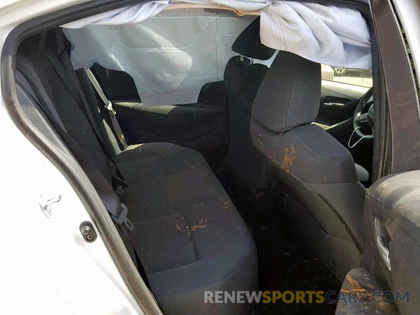 6 Photograph of a damaged car JTDEPRAE7LJ027405 TOYOTA COROLLA 2020