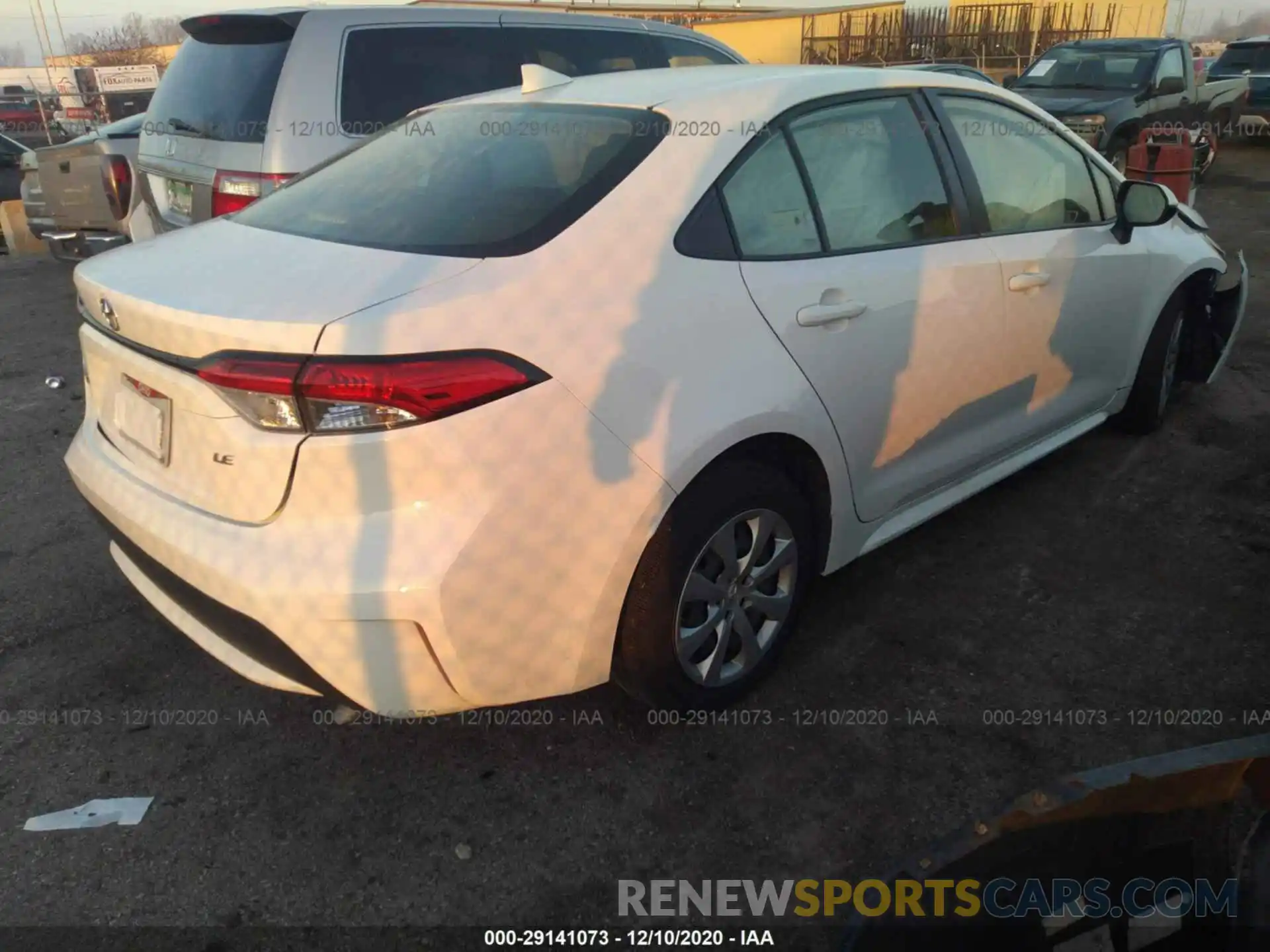 4 Photograph of a damaged car JTDEPRAE7LJ027467 TOYOTA COROLLA 2020