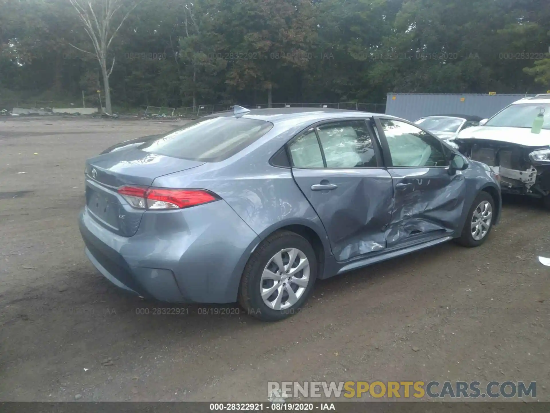 4 Photograph of a damaged car JTDEPRAE7LJ027713 TOYOTA COROLLA 2020