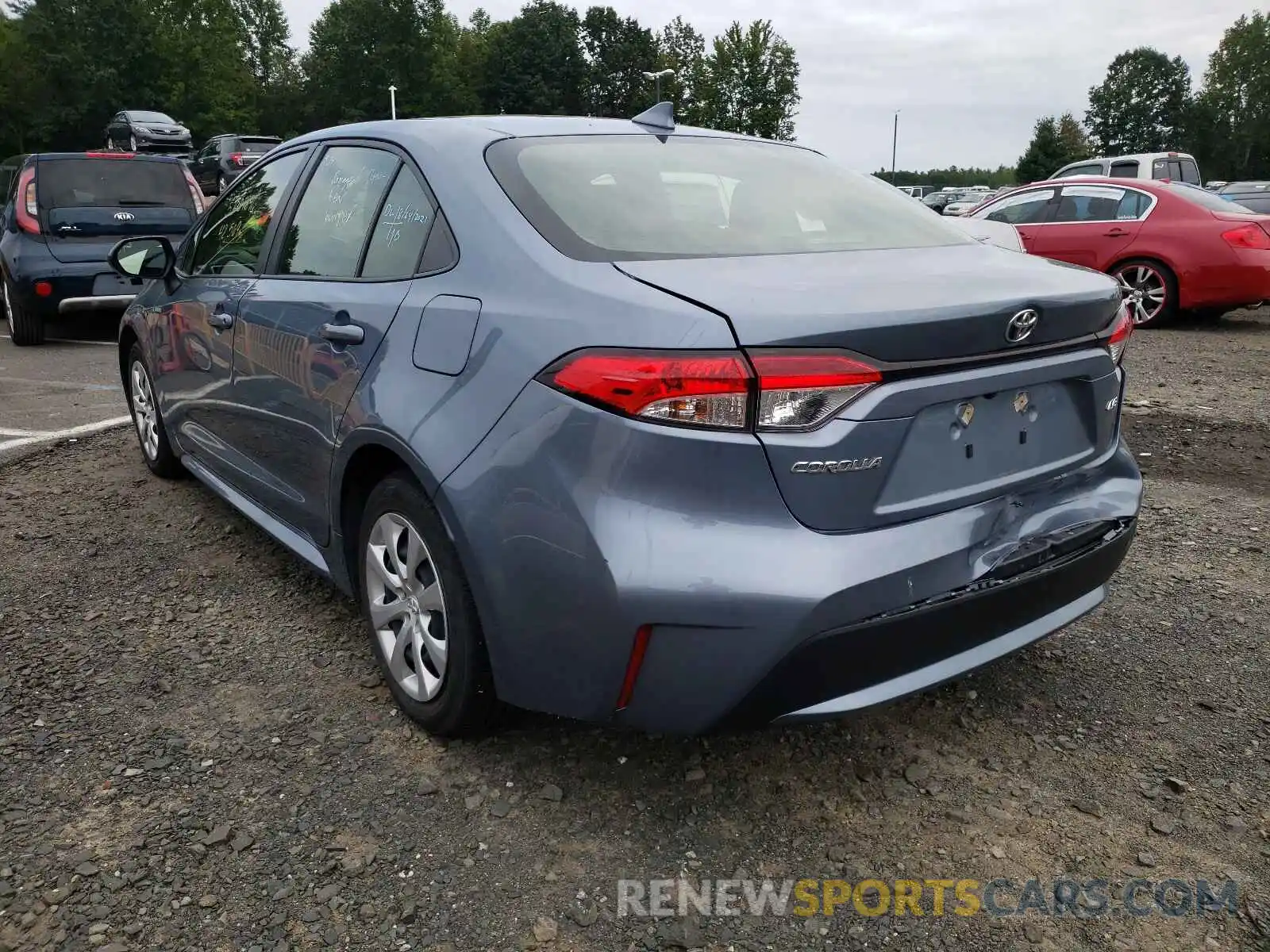 3 Photograph of a damaged car JTDEPRAE7LJ028344 TOYOTA COROLLA 2020