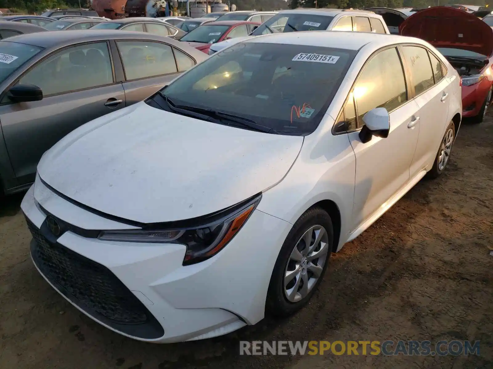 2 Photograph of a damaged car JTDEPRAE7LJ028408 TOYOTA COROLLA 2020