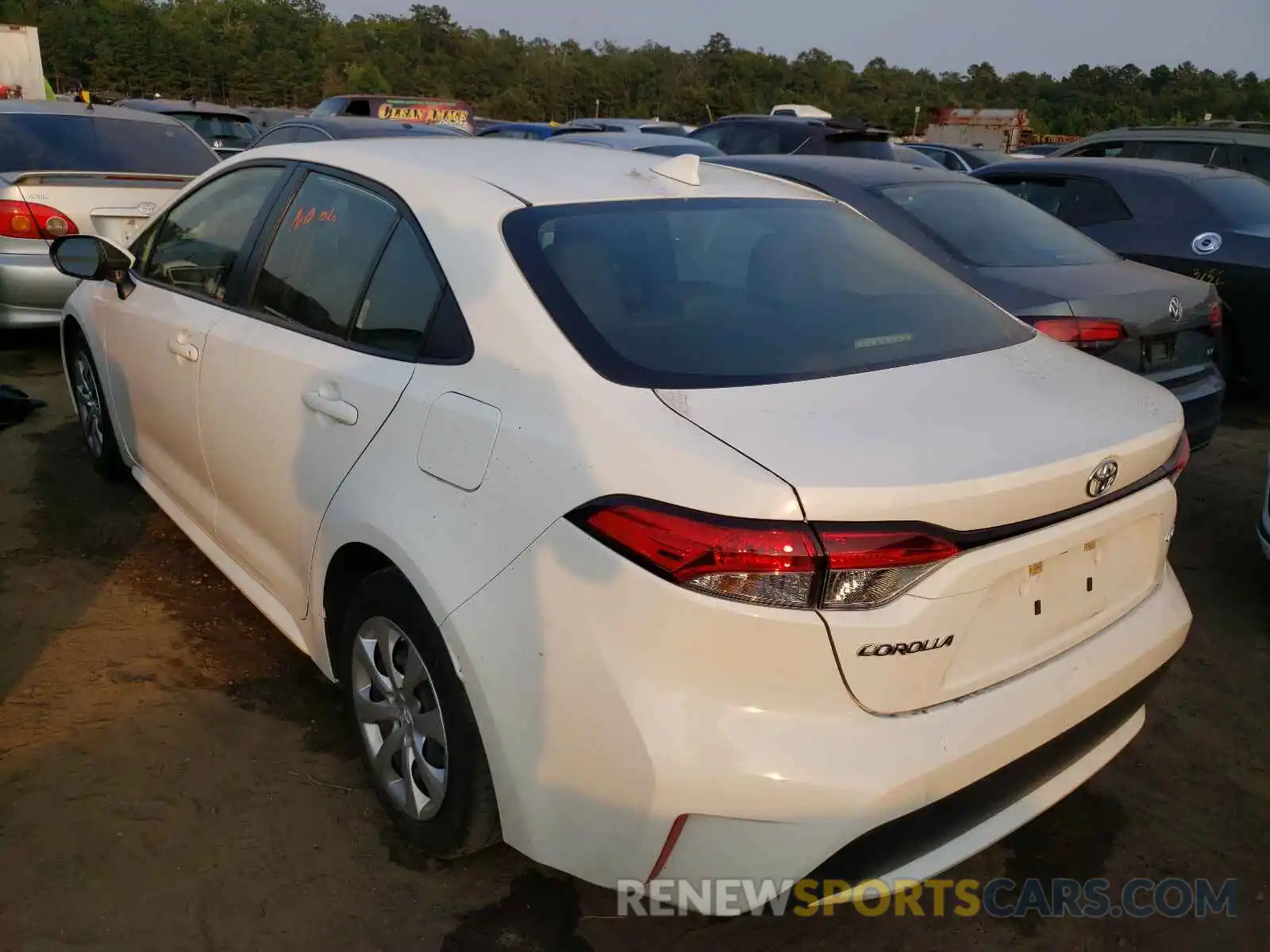 3 Photograph of a damaged car JTDEPRAE7LJ028408 TOYOTA COROLLA 2020