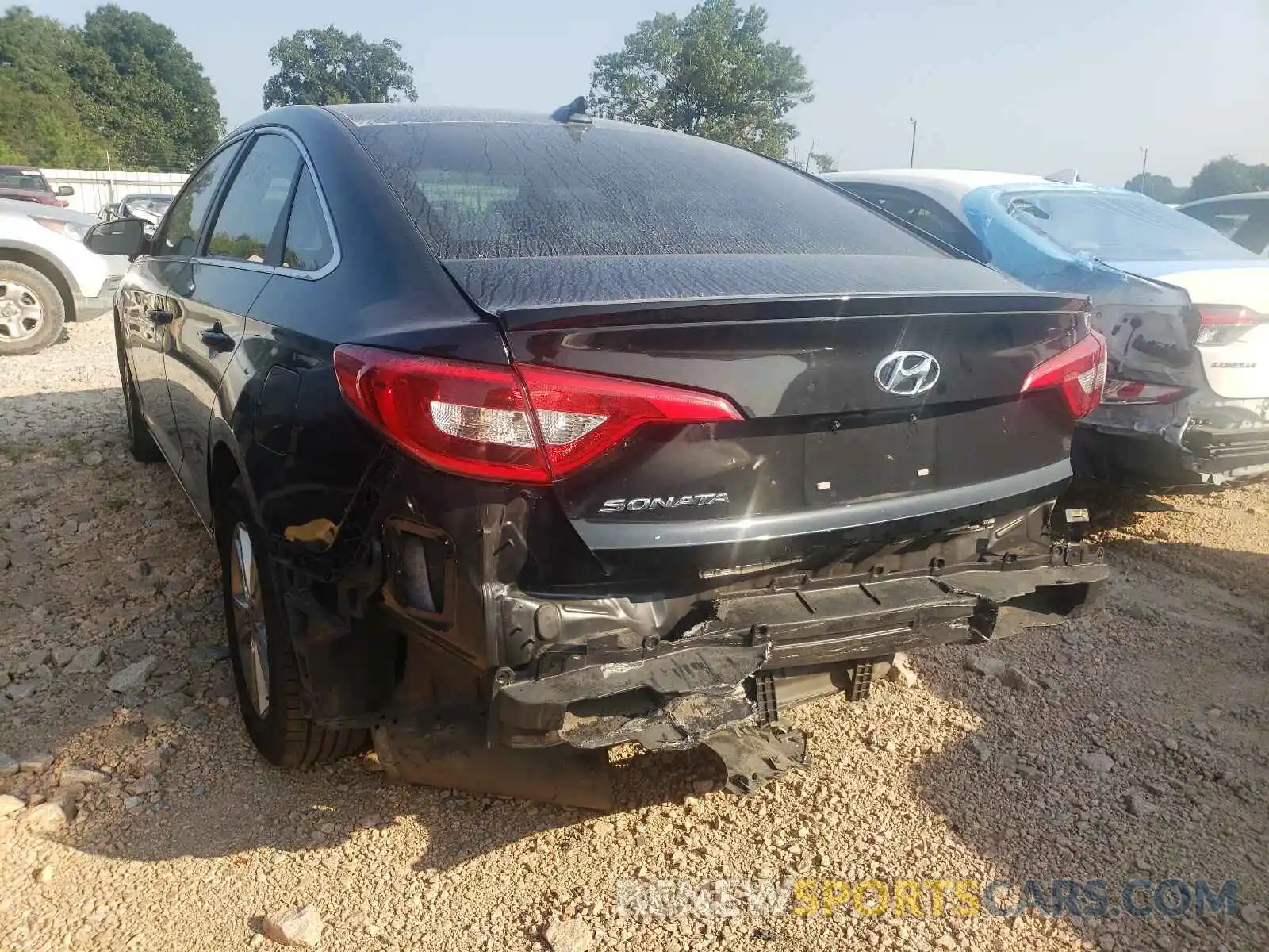 9 Photograph of a damaged car JTDEPRAE7LJ028800 TOYOTA COROLLA 2020