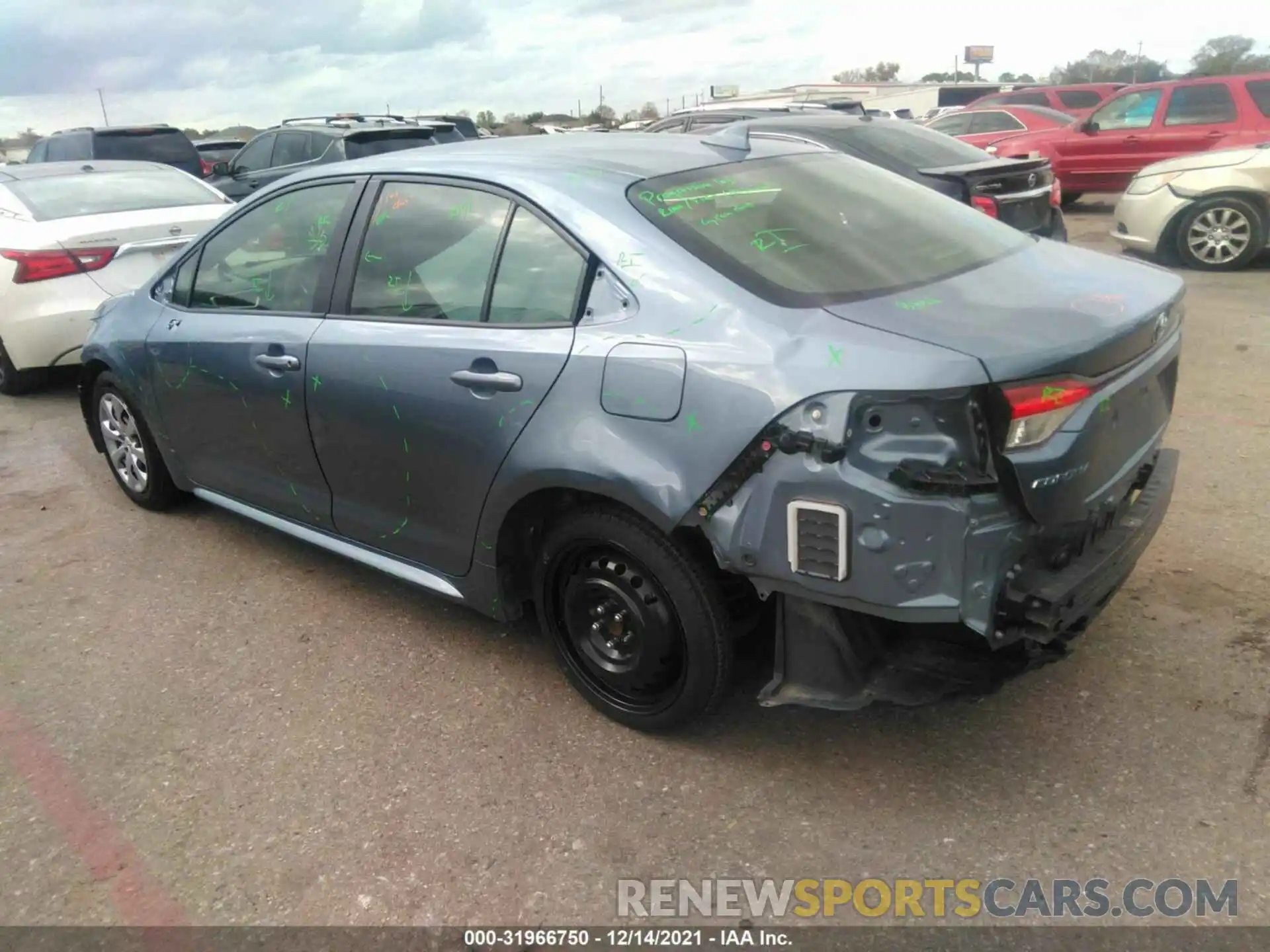 3 Photograph of a damaged car JTDEPRAE7LJ029140 TOYOTA COROLLA 2020