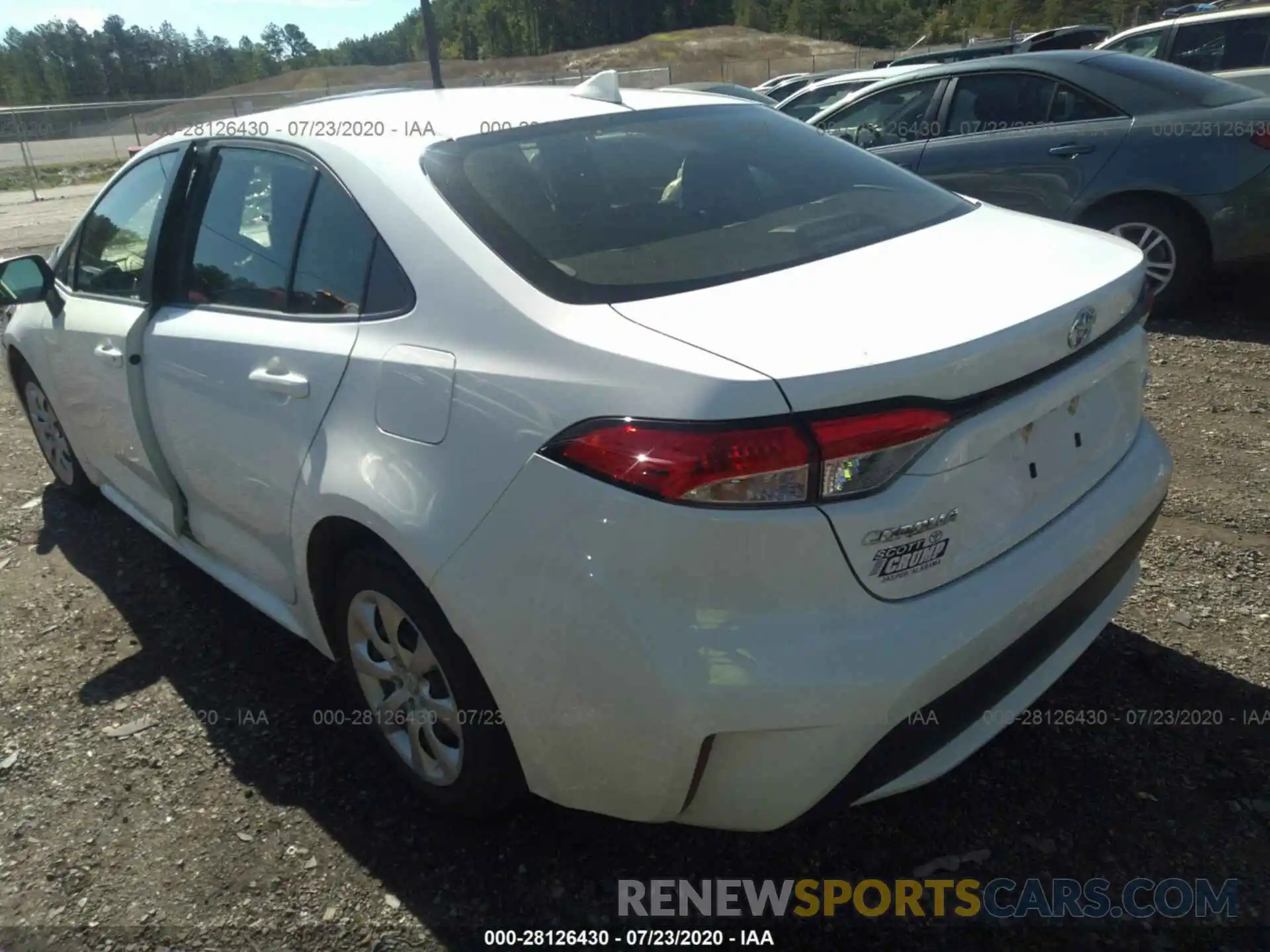 3 Photograph of a damaged car JTDEPRAE7LJ030563 TOYOTA COROLLA 2020