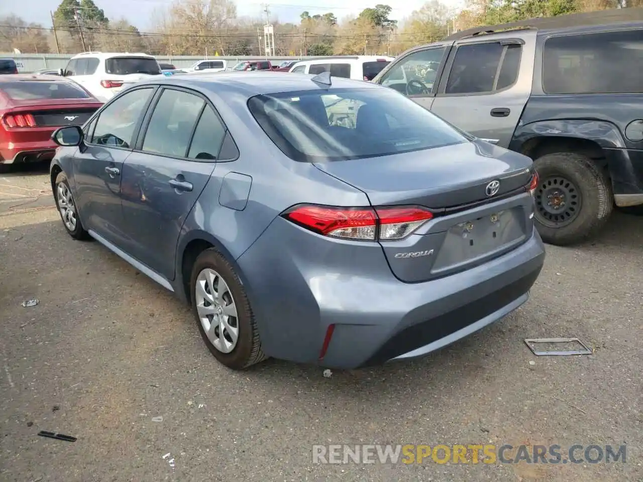 3 Photograph of a damaged car JTDEPRAE7LJ032099 TOYOTA COROLLA 2020