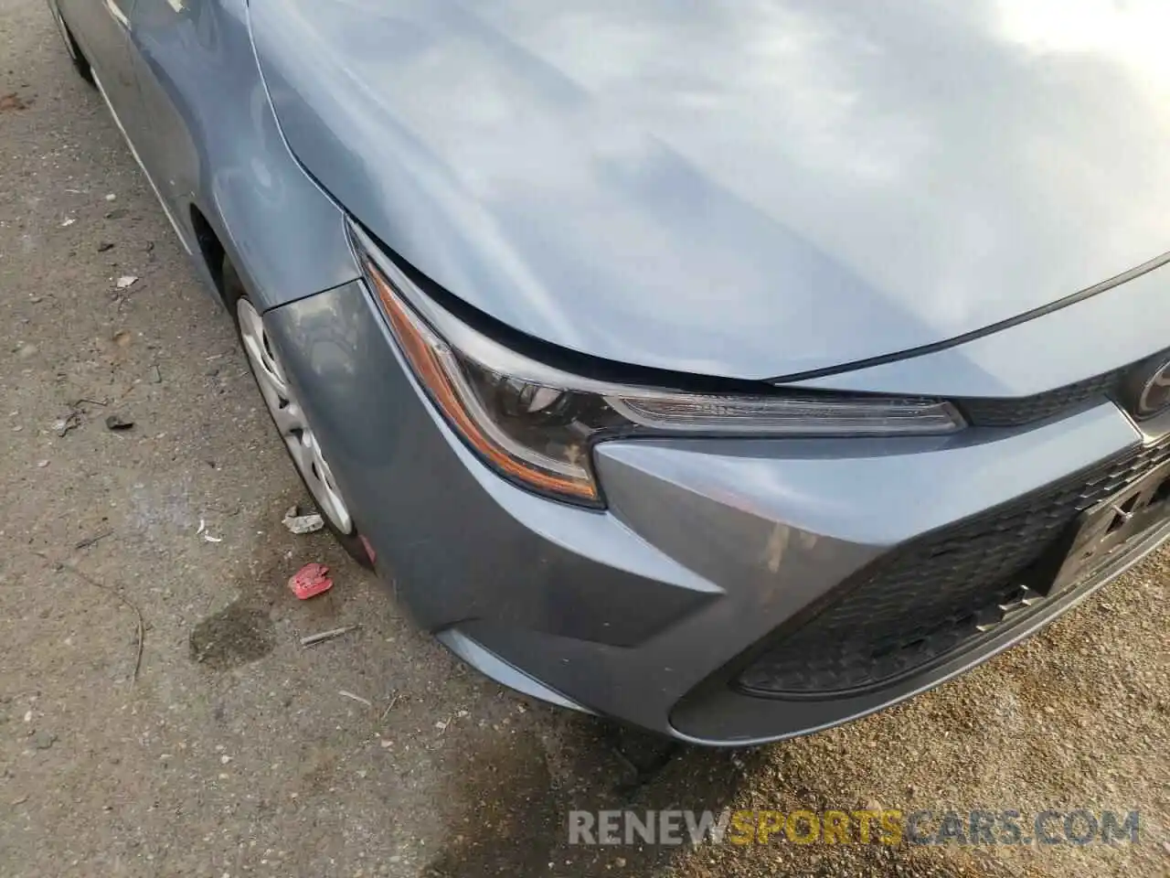 9 Photograph of a damaged car JTDEPRAE7LJ032099 TOYOTA COROLLA 2020