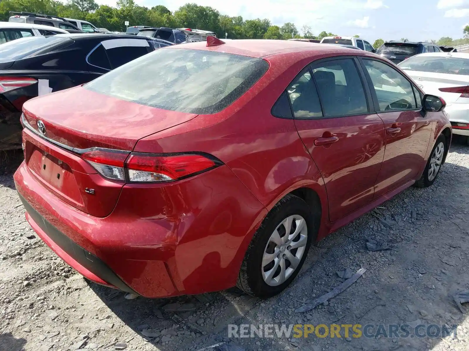 4 Photograph of a damaged car JTDEPRAE7LJ033625 TOYOTA COROLLA 2020