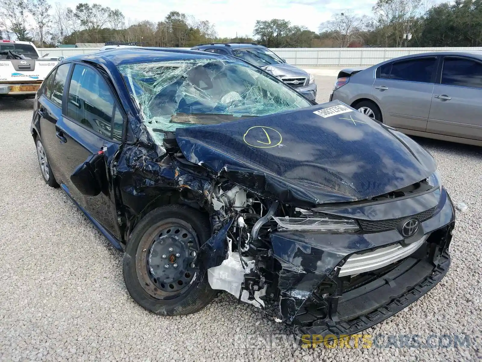 1 Photograph of a damaged car JTDEPRAE7LJ035150 TOYOTA COROLLA 2020