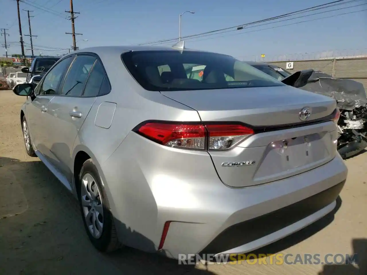 3 Photograph of a damaged car JTDEPRAE7LJ035231 TOYOTA COROLLA 2020