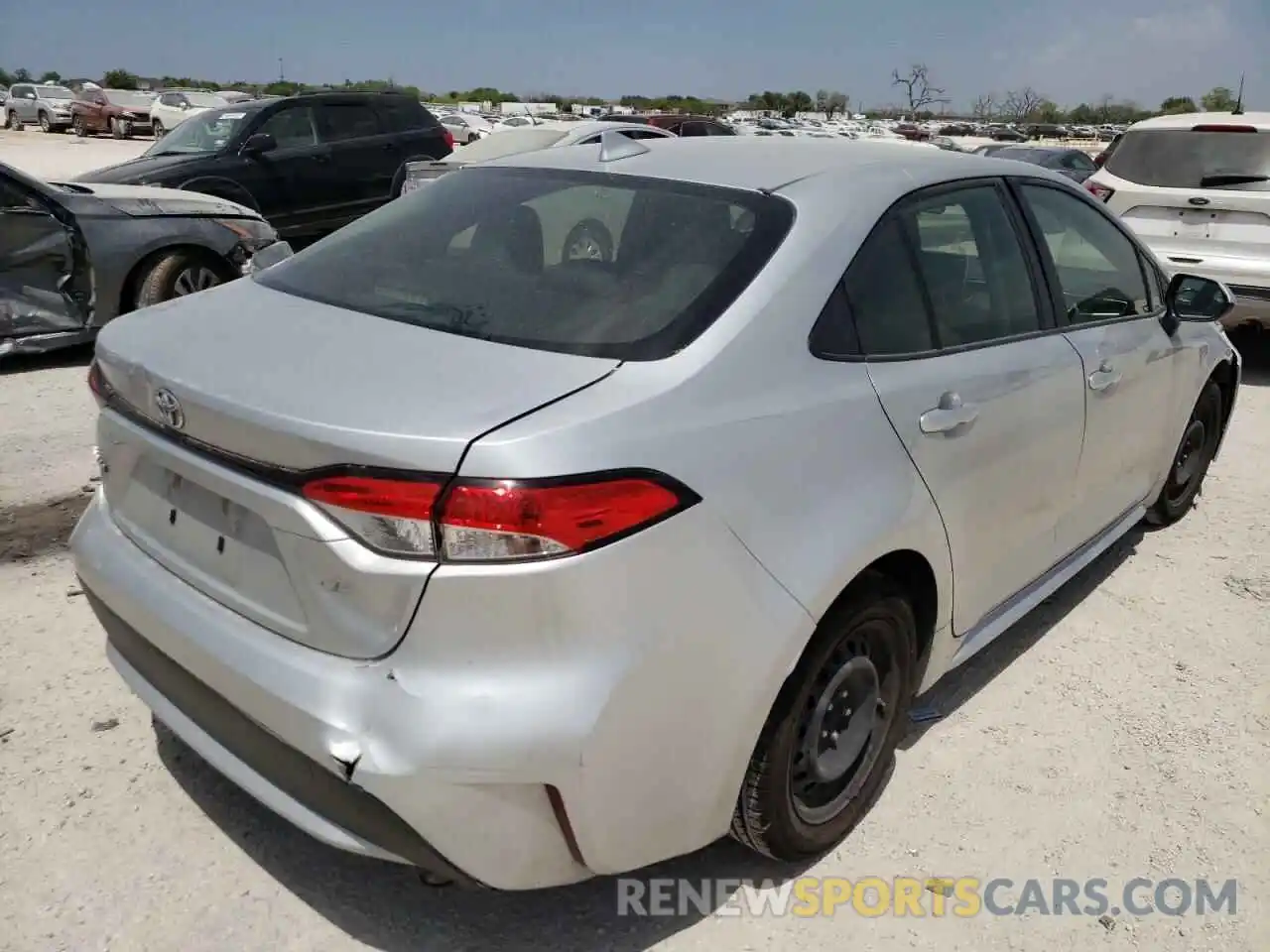 4 Photograph of a damaged car JTDEPRAE7LJ035259 TOYOTA COROLLA 2020