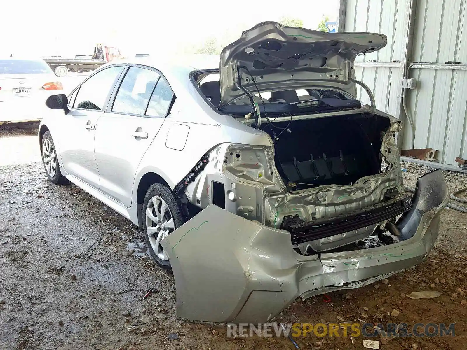 3 Photograph of a damaged car JTDEPRAE7LJ035309 TOYOTA COROLLA 2020