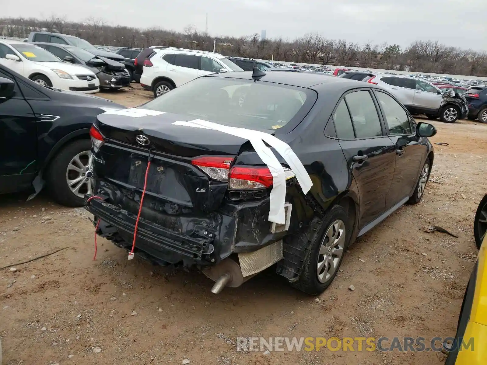 4 Photograph of a damaged car JTDEPRAE7LJ035441 TOYOTA COROLLA 2020