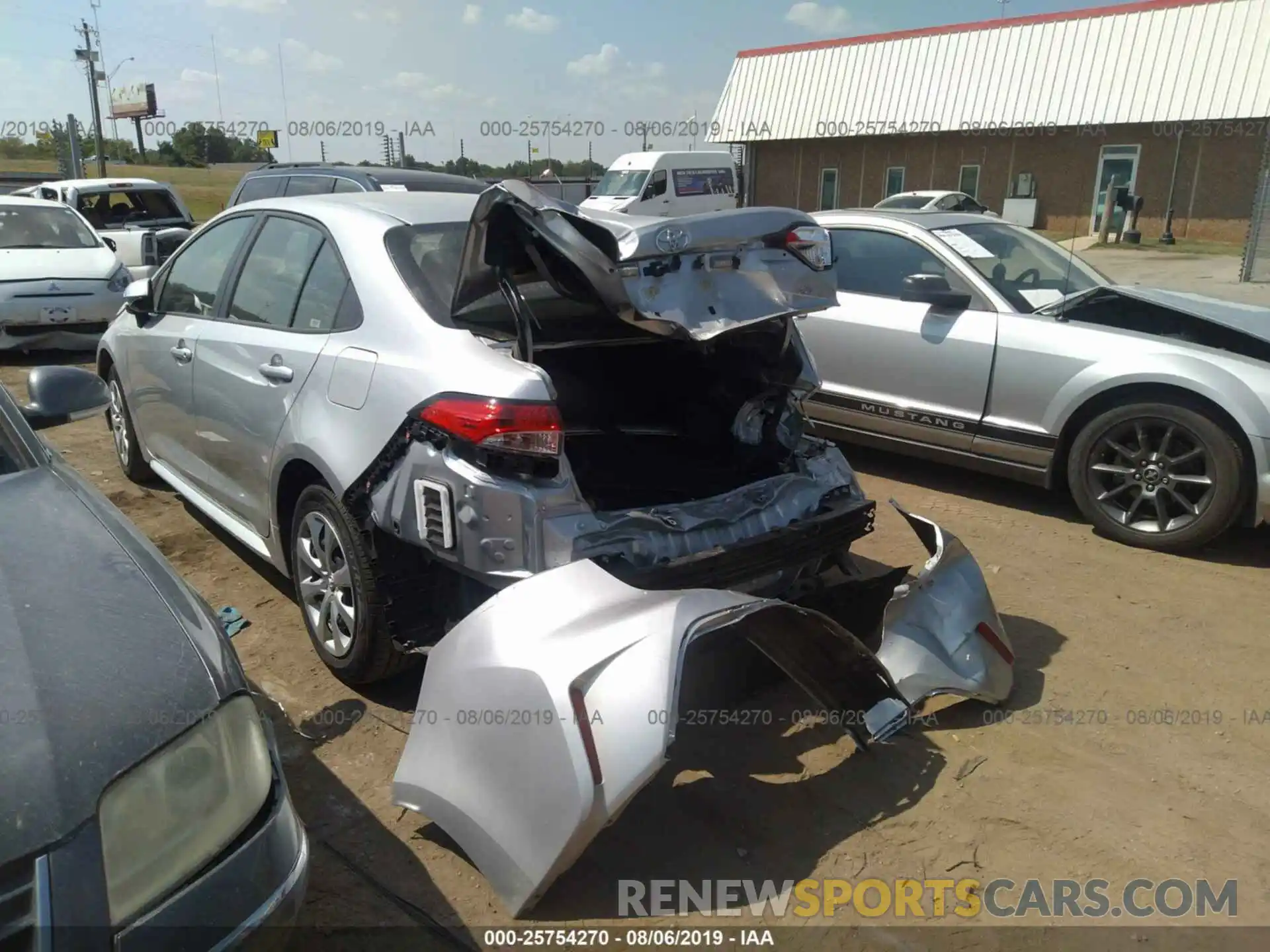 3 Photograph of a damaged car JTDEPRAE7LJ035696 TOYOTA COROLLA 2020