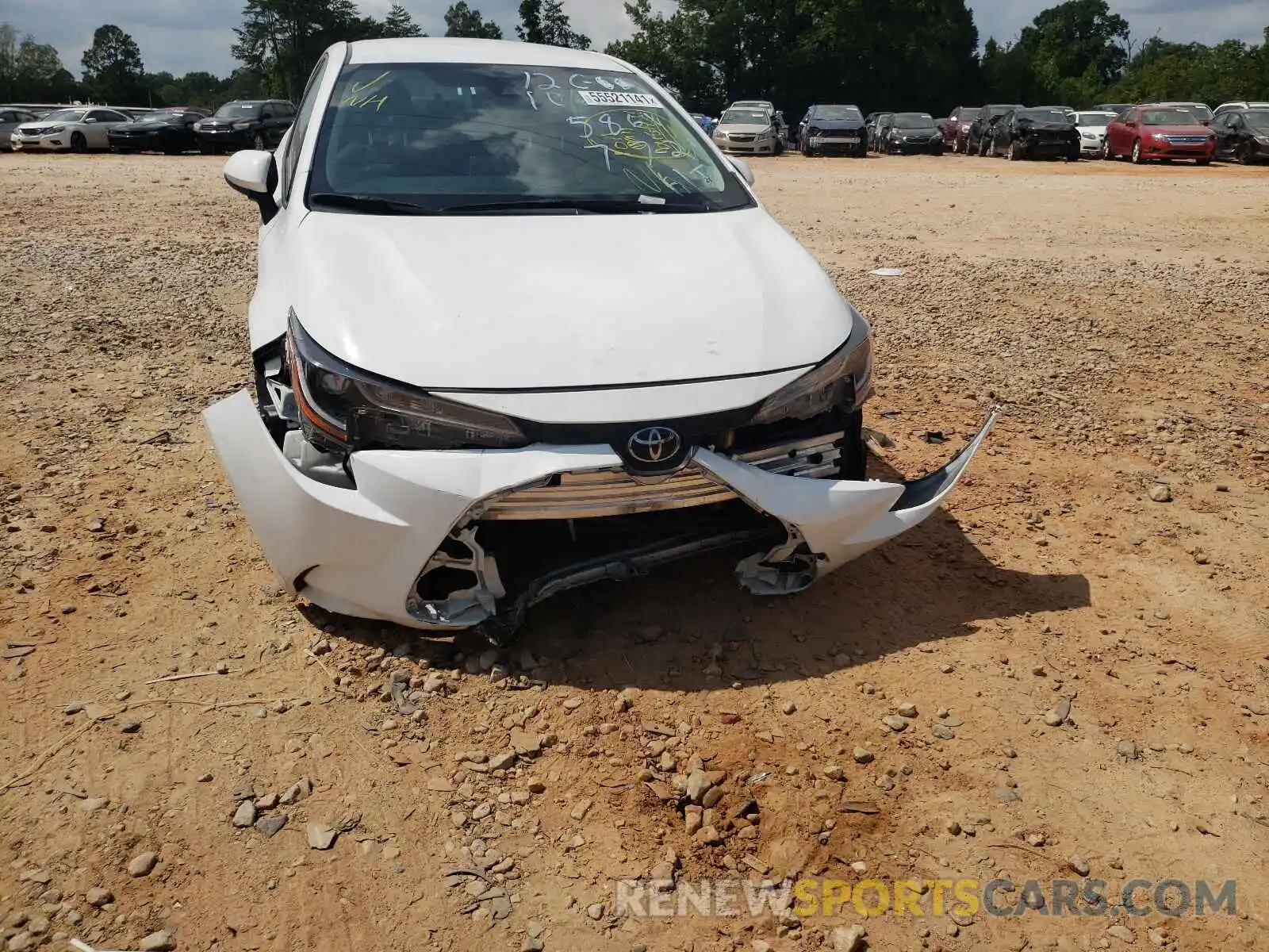 9 Photograph of a damaged car JTDEPRAE7LJ035861 TOYOTA COROLLA 2020