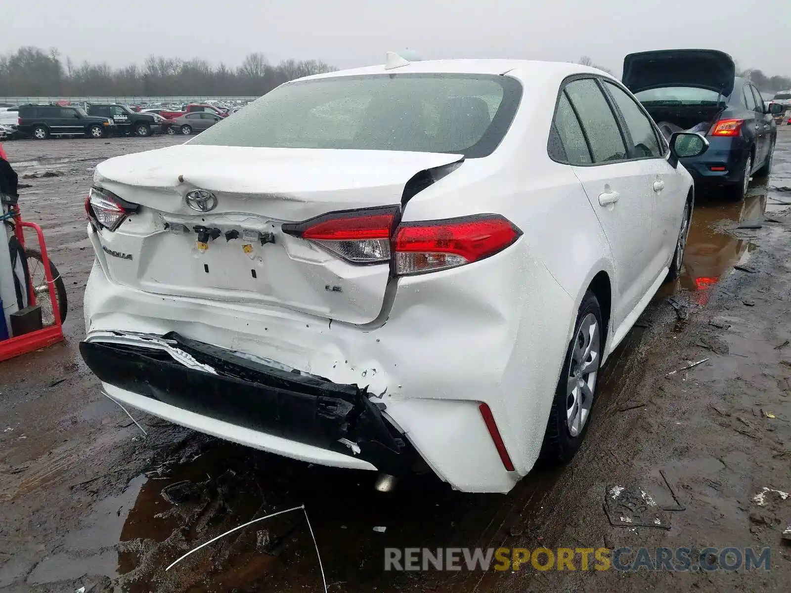 4 Photograph of a damaged car JTDEPRAE7LJ035892 TOYOTA COROLLA 2020