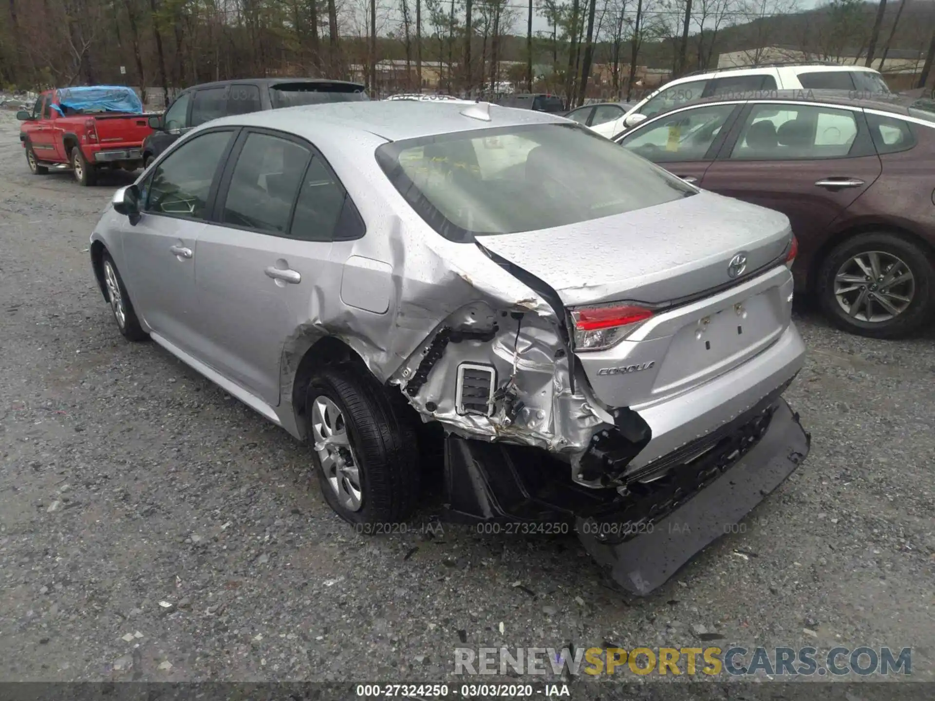 3 Photograph of a damaged car JTDEPRAE7LJ037321 TOYOTA COROLLA 2020