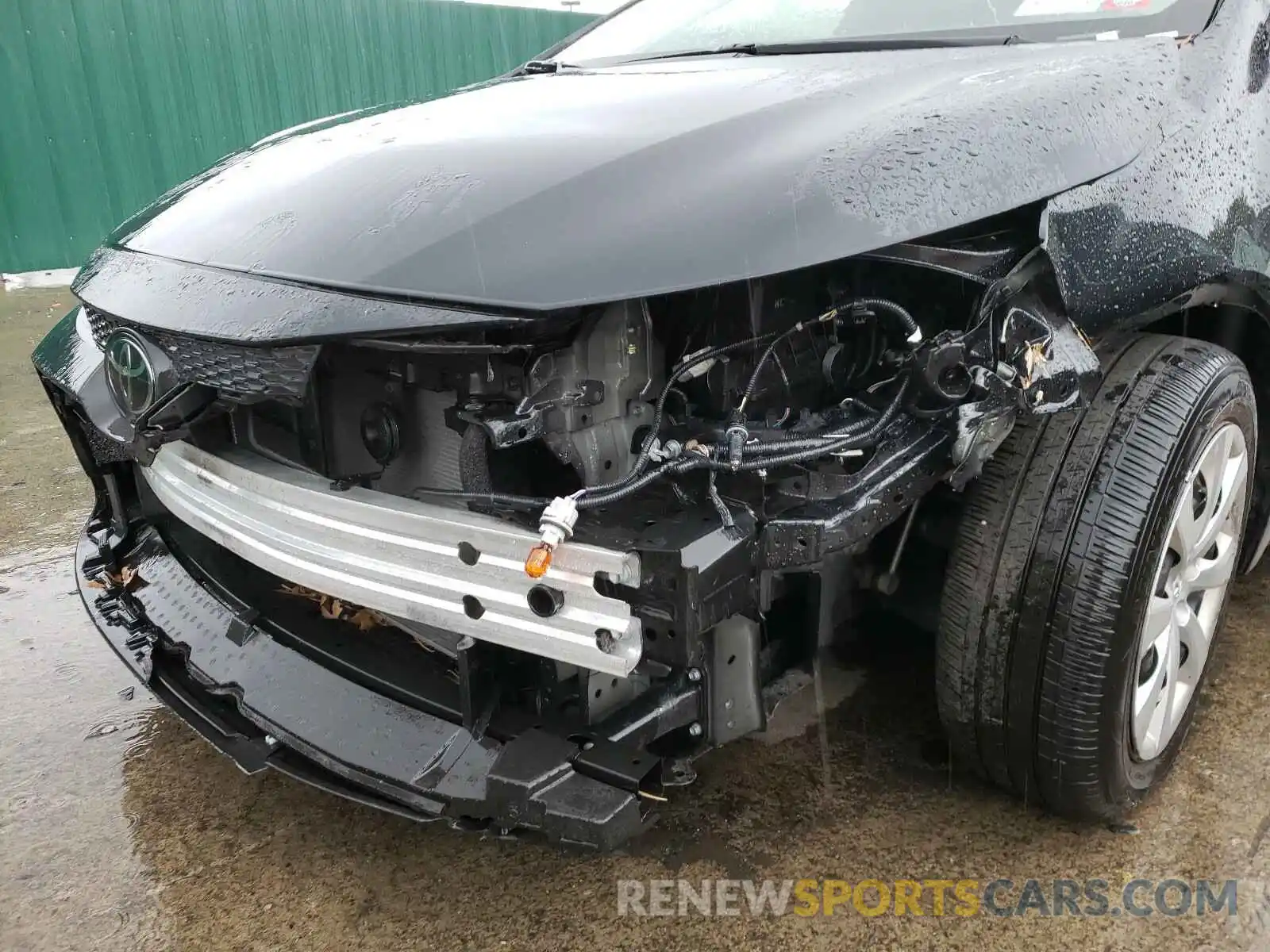 9 Photograph of a damaged car JTDEPRAE7LJ037822 TOYOTA COROLLA 2020