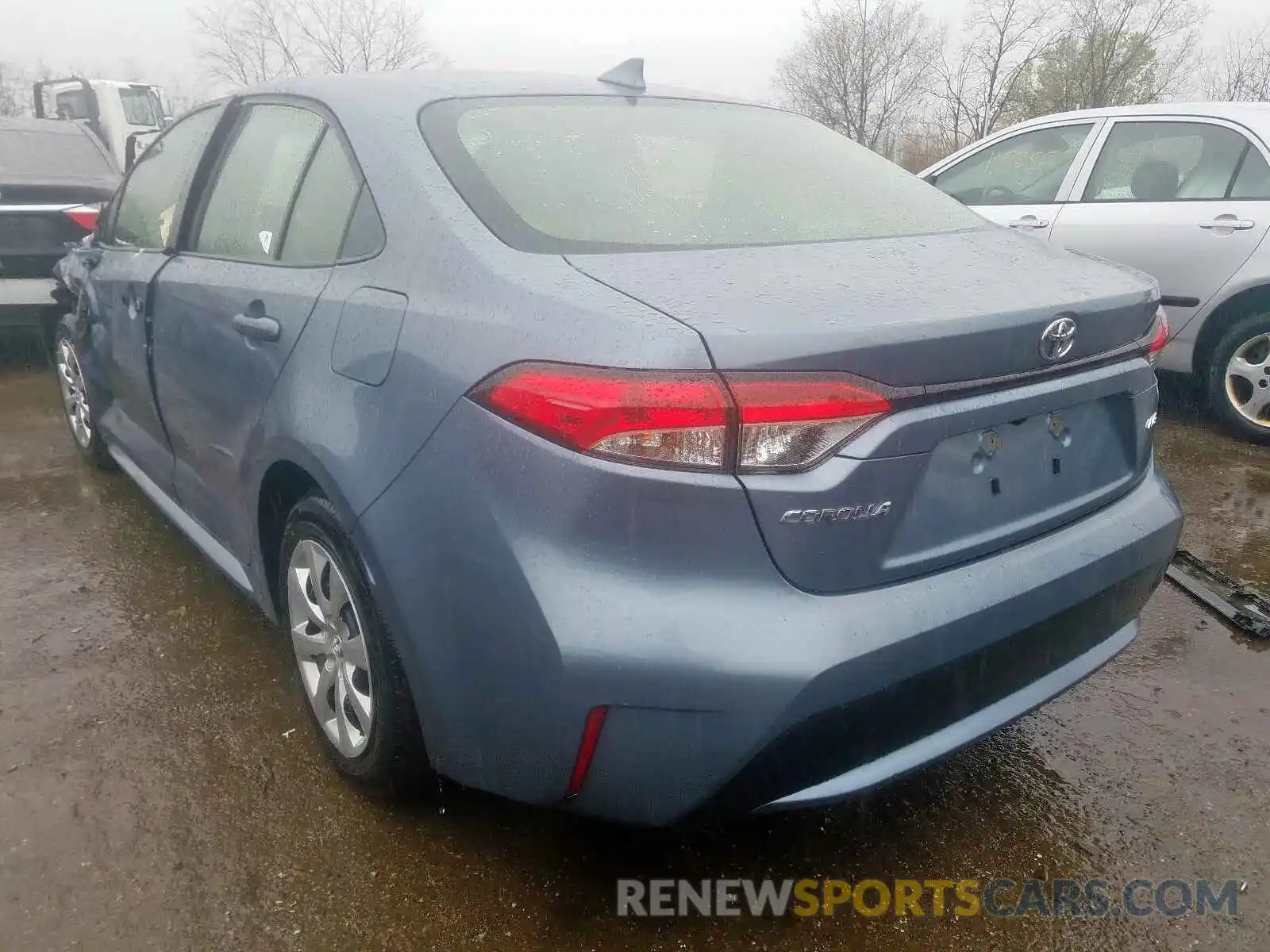 3 Photograph of a damaged car JTDEPRAE7LJ038727 TOYOTA COROLLA 2020