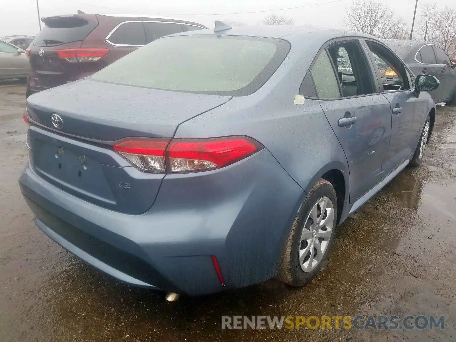 4 Photograph of a damaged car JTDEPRAE7LJ038727 TOYOTA COROLLA 2020