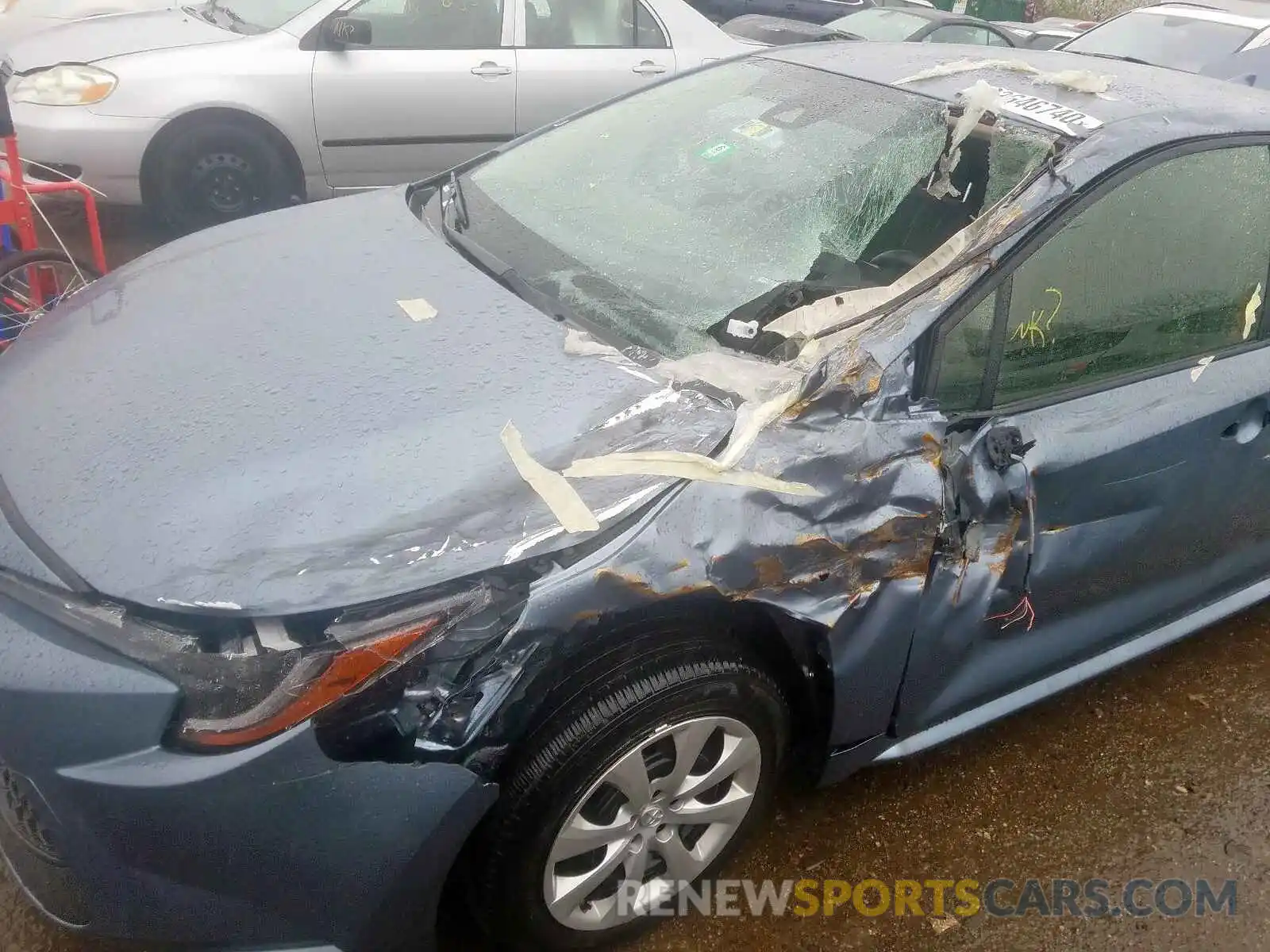 9 Photograph of a damaged car JTDEPRAE7LJ038727 TOYOTA COROLLA 2020