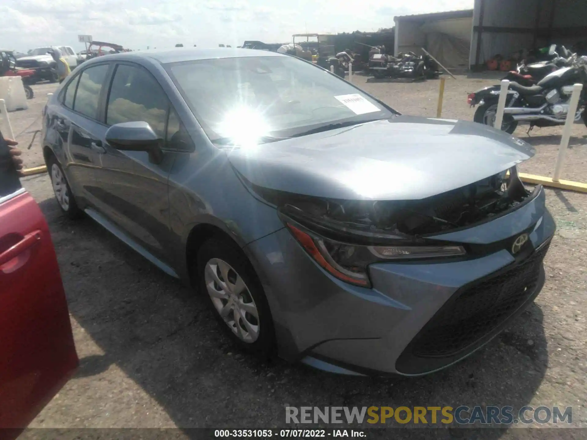 1 Photograph of a damaged car JTDEPRAE7LJ040350 TOYOTA COROLLA 2020