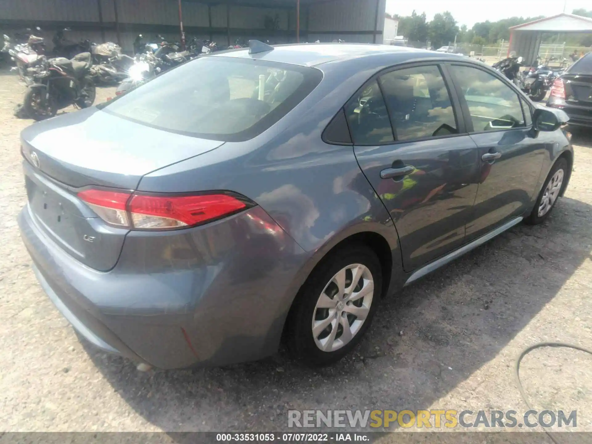 4 Photograph of a damaged car JTDEPRAE7LJ040350 TOYOTA COROLLA 2020