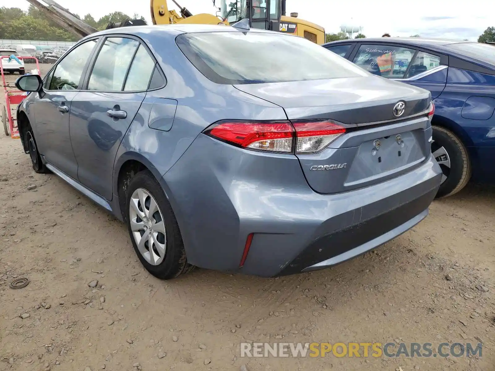 3 Photograph of a damaged car JTDEPRAE7LJ041272 TOYOTA COROLLA 2020