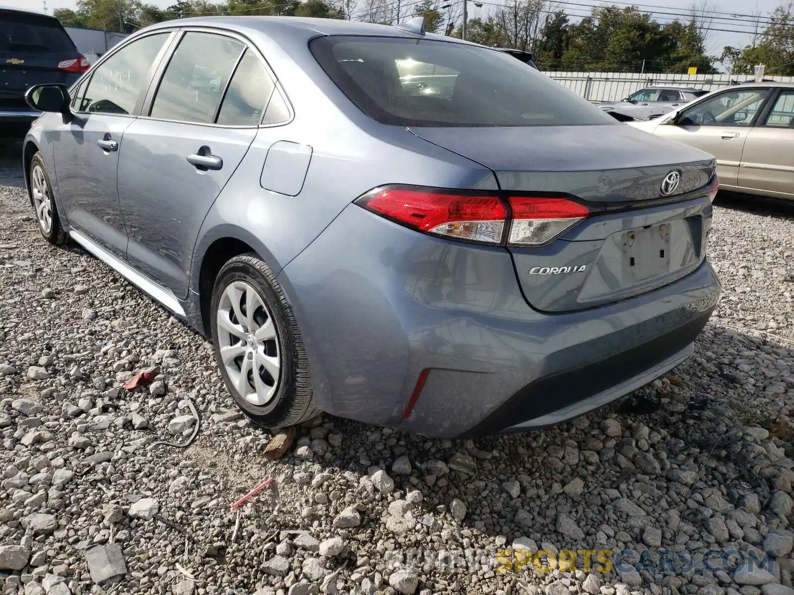 3 Photograph of a damaged car JTDEPRAE7LJ041739 TOYOTA COROLLA 2020