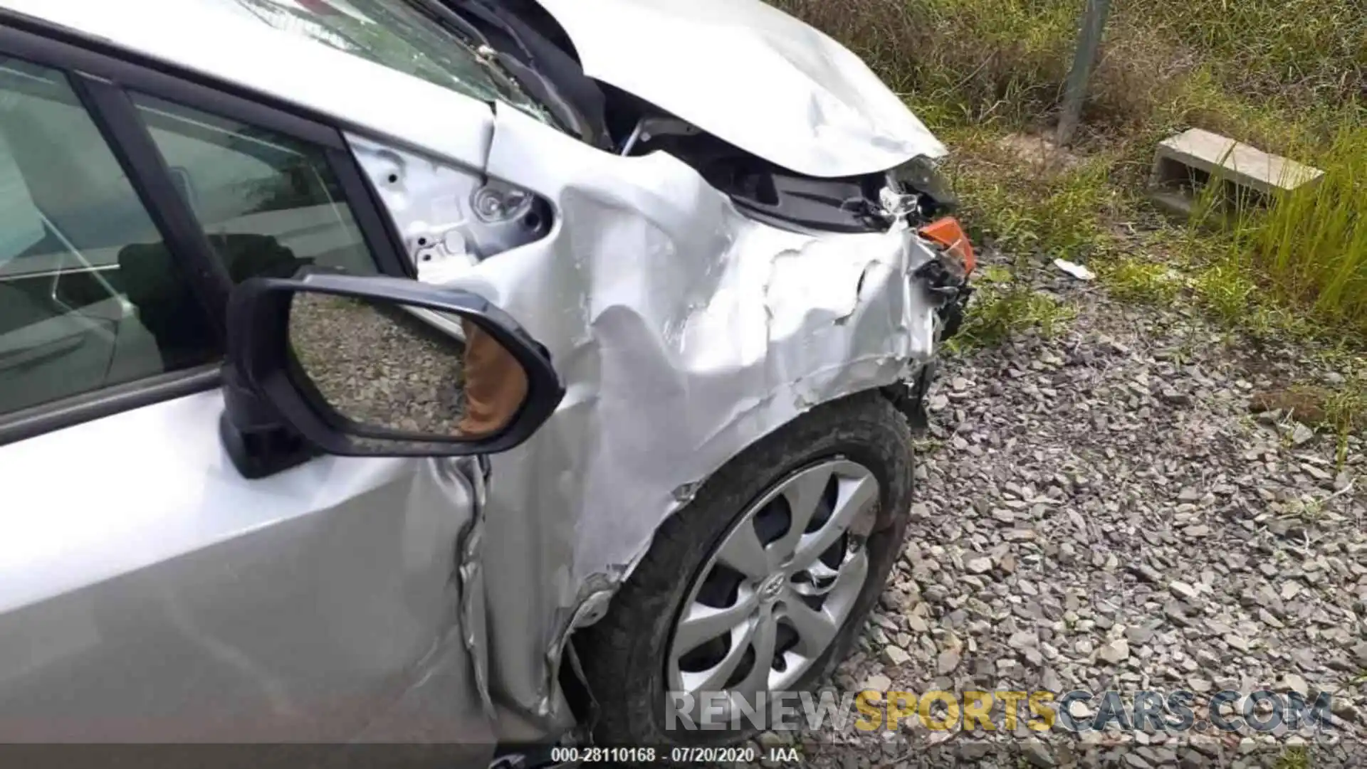 5 Photograph of a damaged car JTDEPRAE7LJ042017 TOYOTA COROLLA 2020