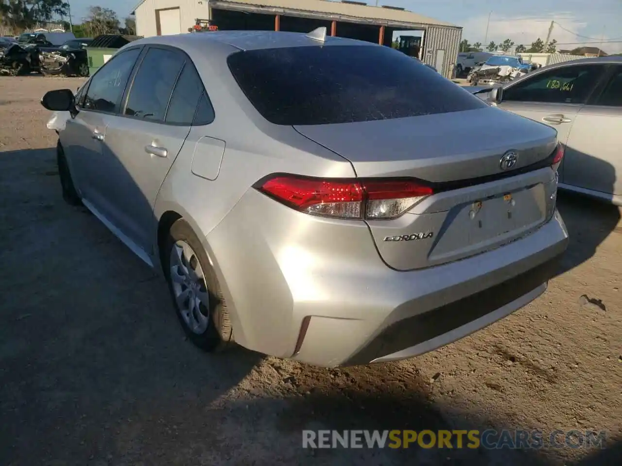 3 Photograph of a damaged car JTDEPRAE7LJ043104 TOYOTA COROLLA 2020