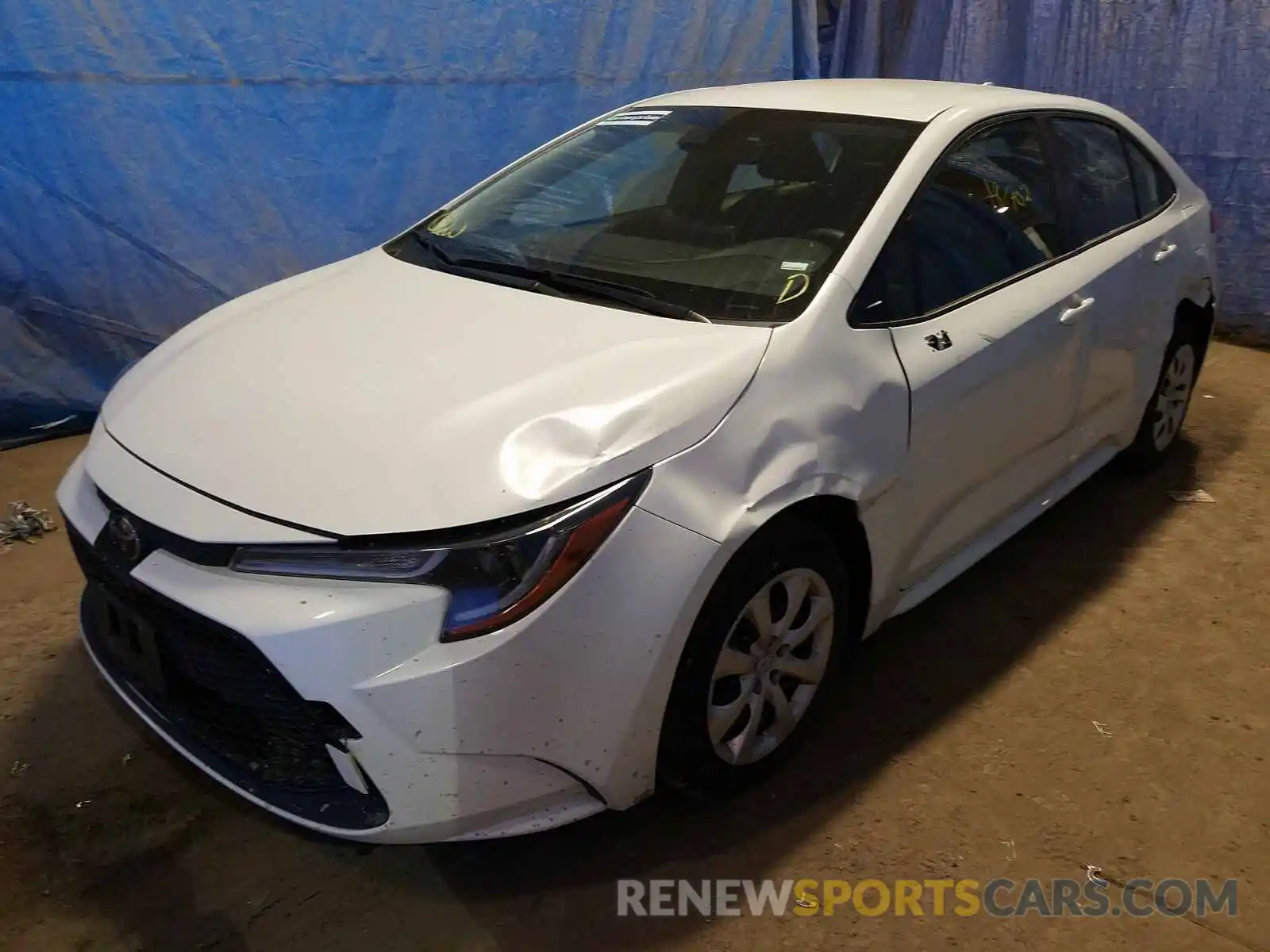 2 Photograph of a damaged car JTDEPRAE7LJ043586 TOYOTA COROLLA 2020