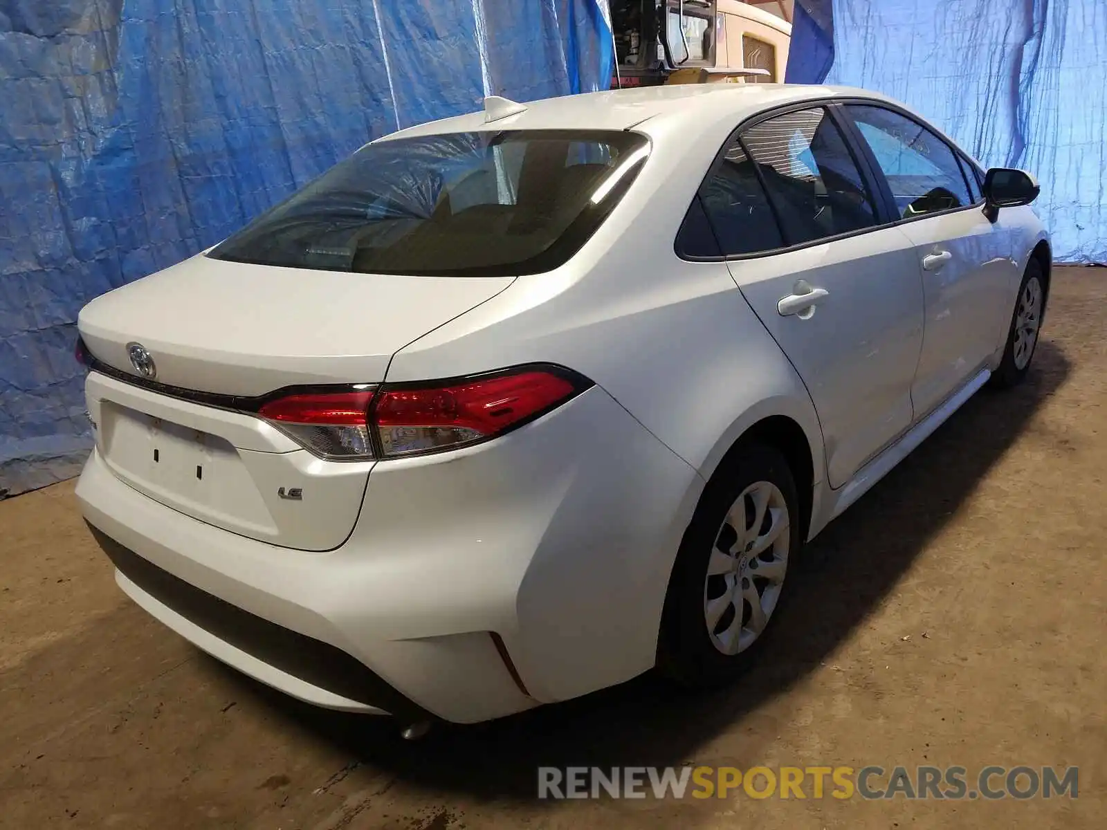 4 Photograph of a damaged car JTDEPRAE7LJ043586 TOYOTA COROLLA 2020