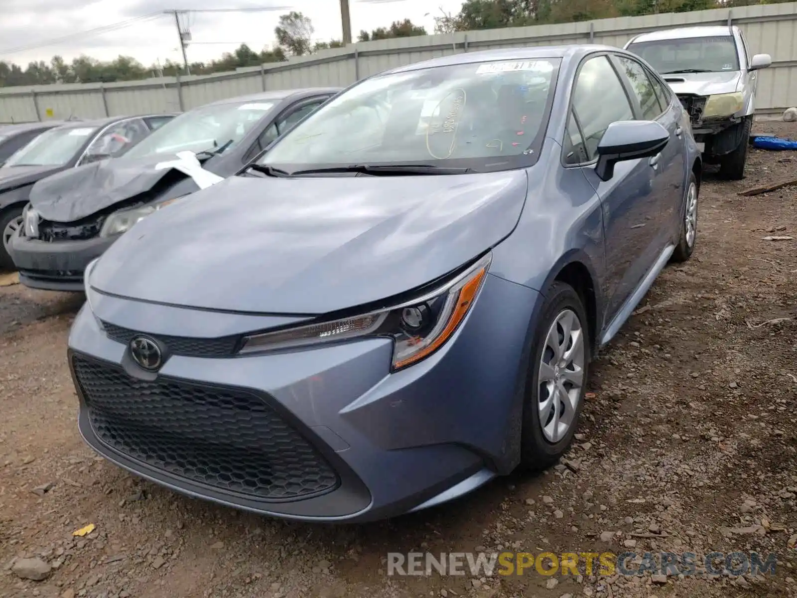 2 Photograph of a damaged car JTDEPRAE7LJ043927 TOYOTA COROLLA 2020