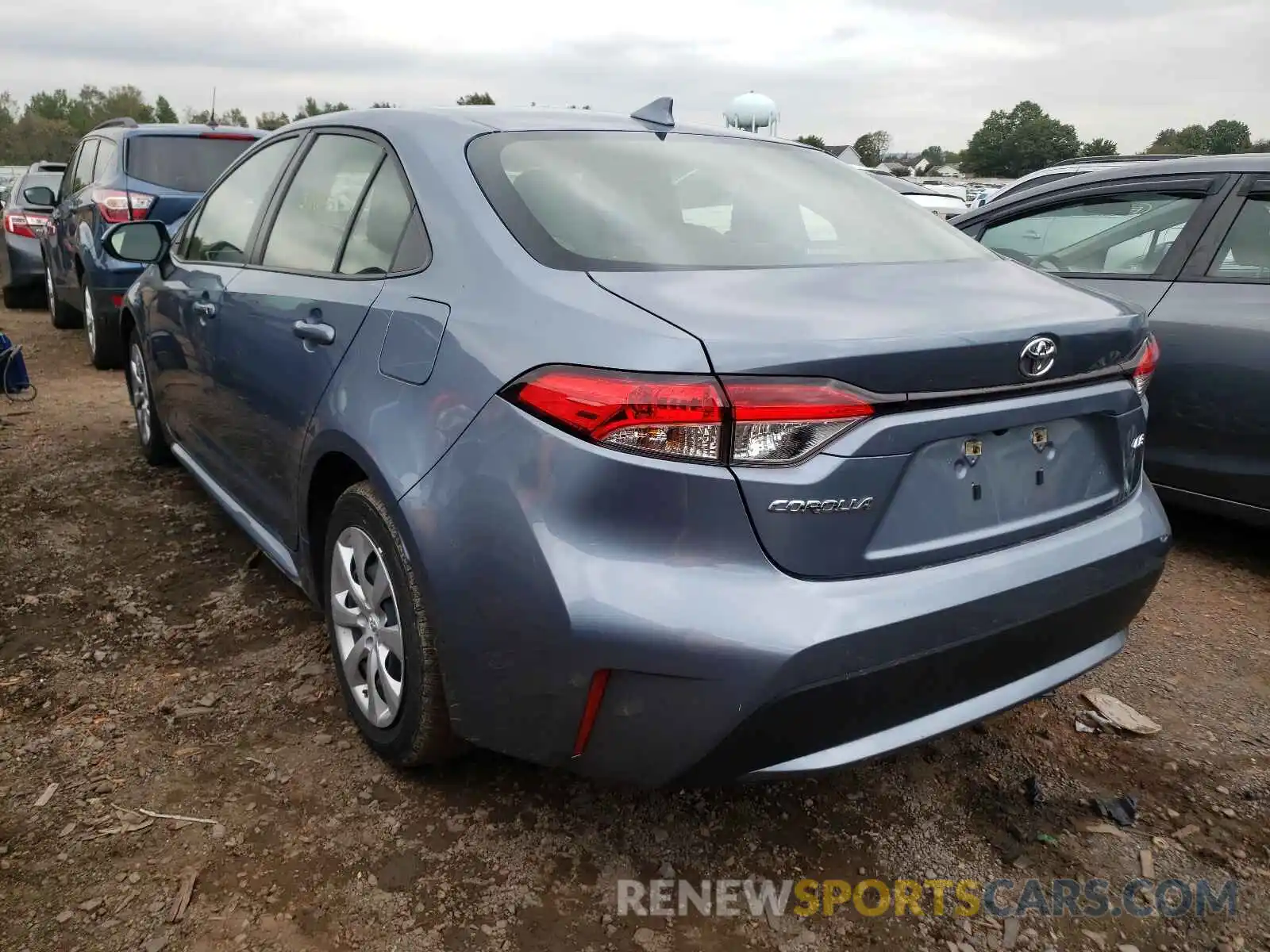 3 Photograph of a damaged car JTDEPRAE7LJ043927 TOYOTA COROLLA 2020