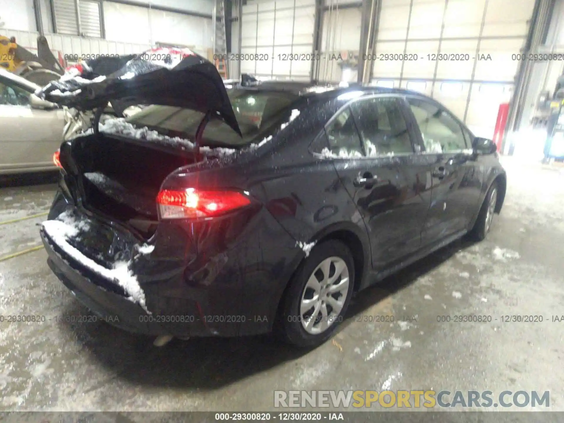 4 Photograph of a damaged car JTDEPRAE7LJ045080 TOYOTA COROLLA 2020