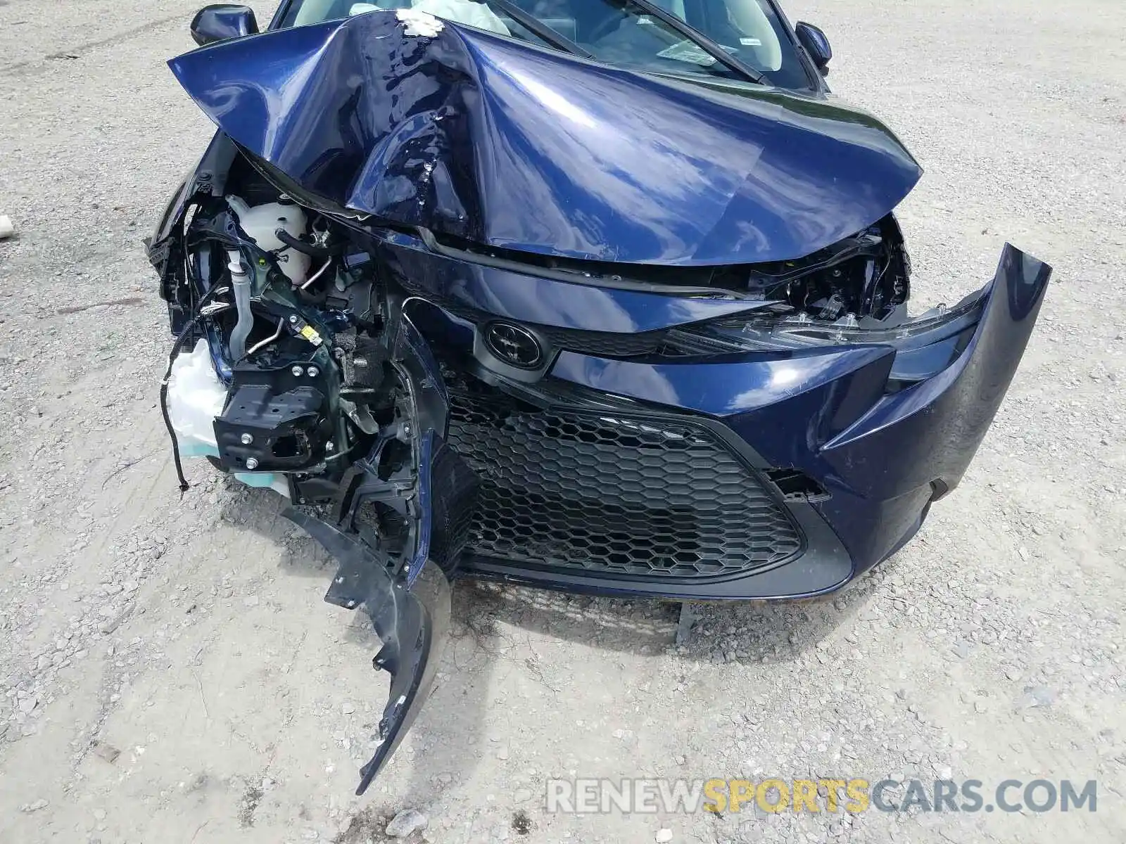 7 Photograph of a damaged car JTDEPRAE7LJ045922 TOYOTA COROLLA 2020