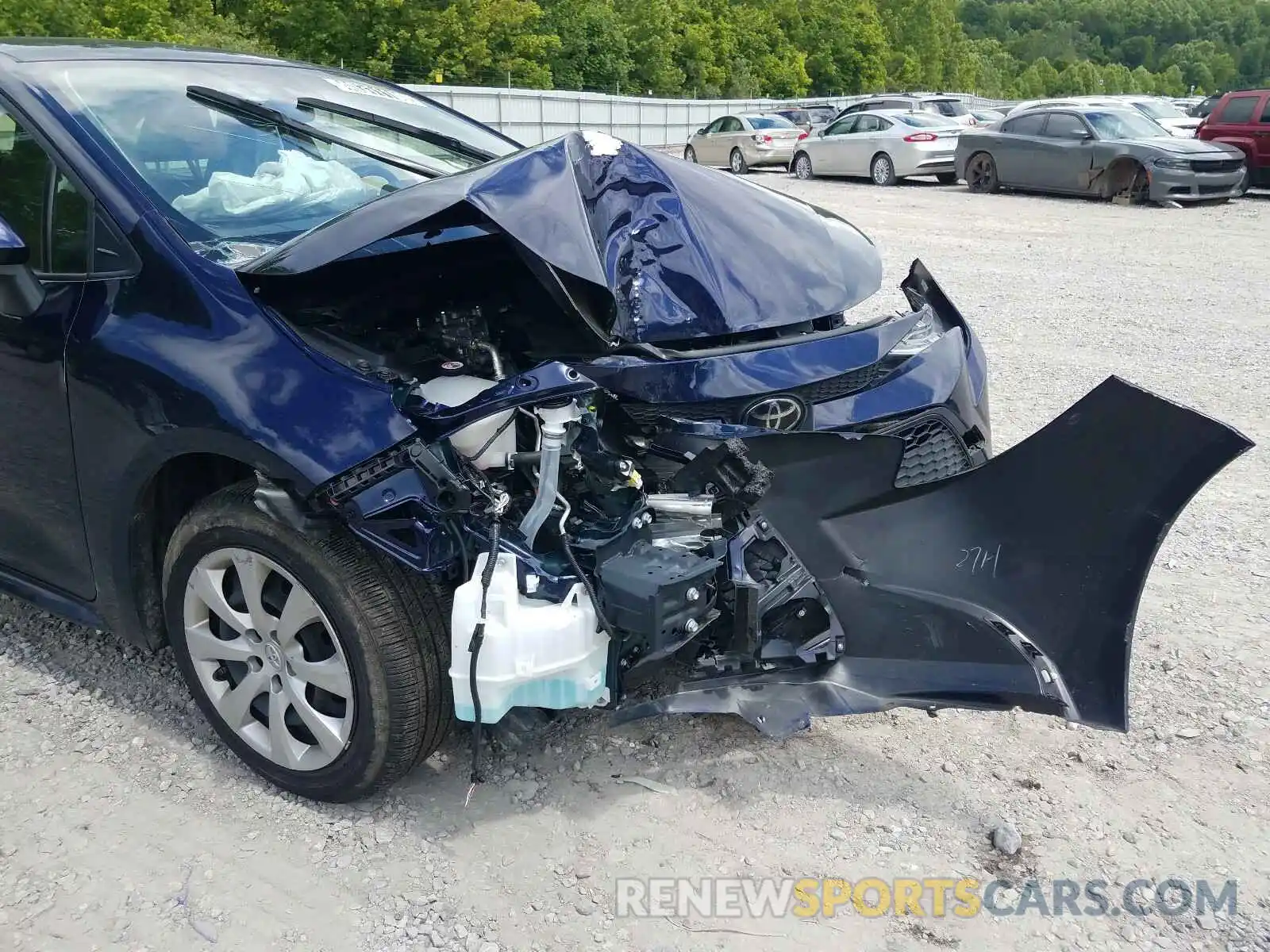 9 Photograph of a damaged car JTDEPRAE7LJ045922 TOYOTA COROLLA 2020