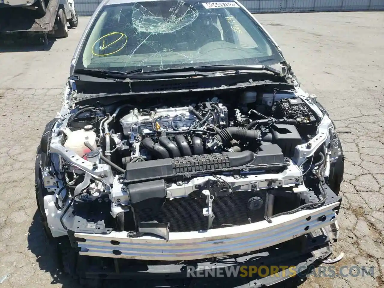 9 Photograph of a damaged car JTDEPRAE7LJ045953 TOYOTA COROLLA 2020