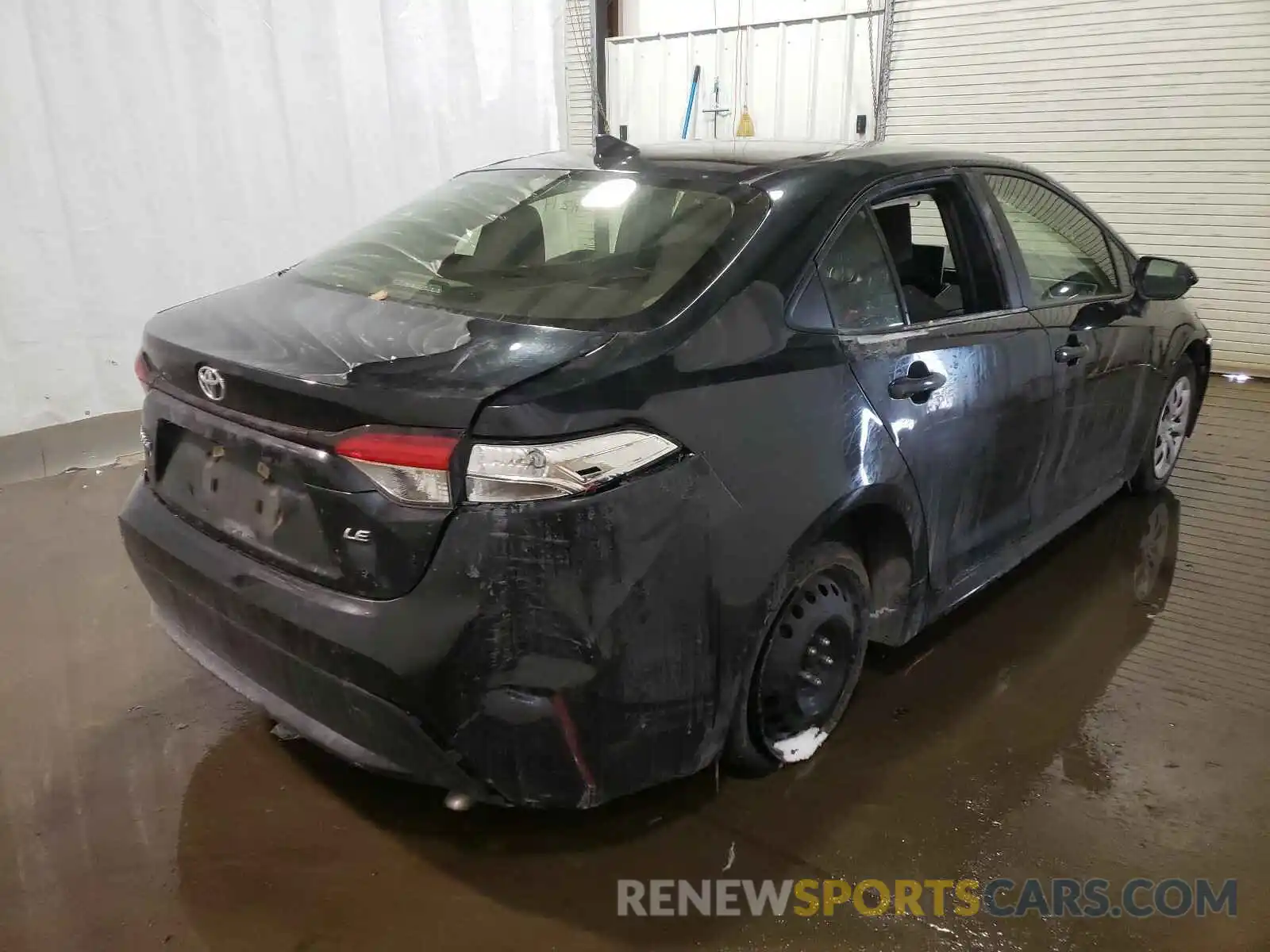 4 Photograph of a damaged car JTDEPRAE7LJ046245 TOYOTA COROLLA 2020