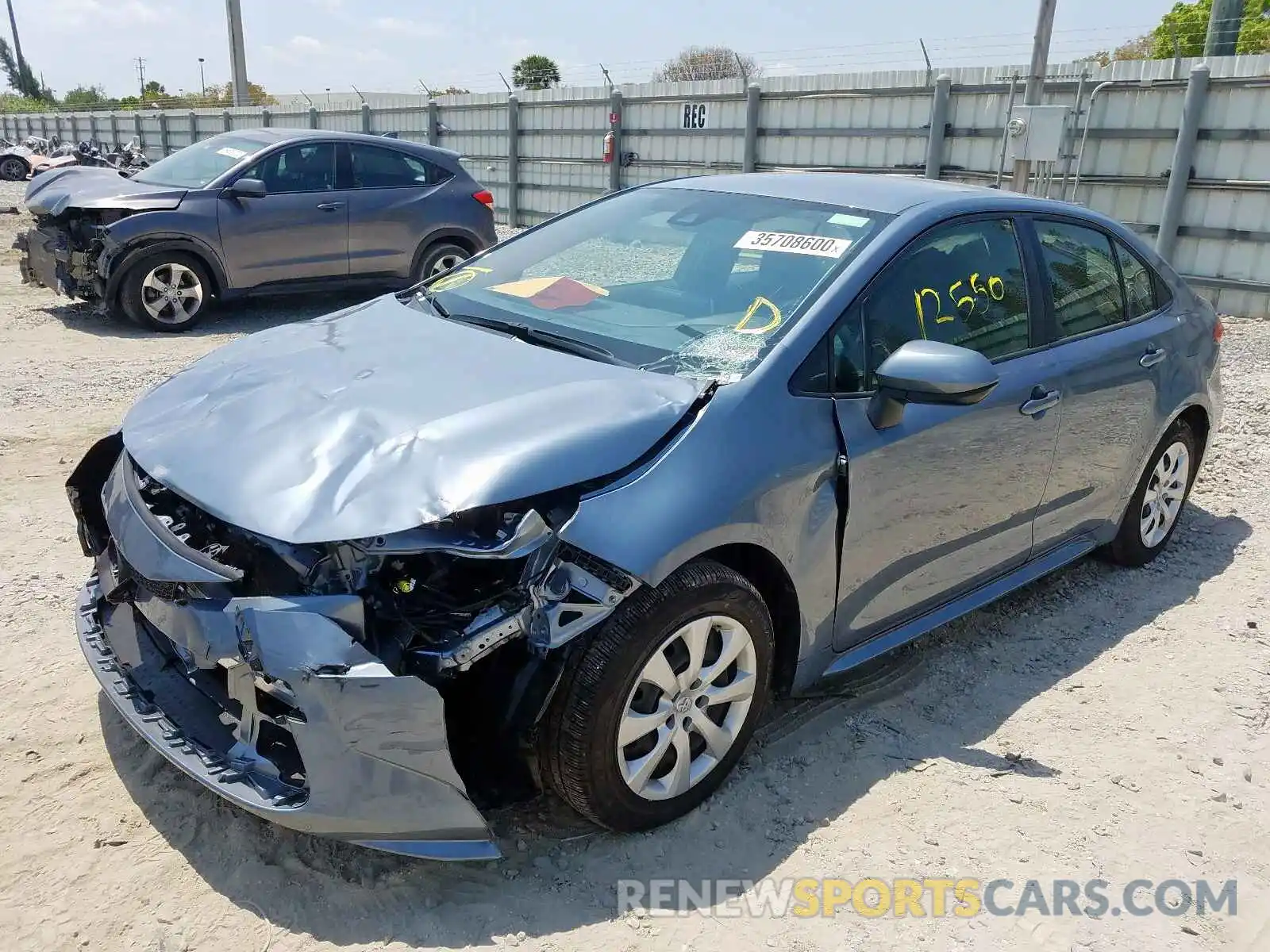 2 Photograph of a damaged car JTDEPRAE7LJ046763 TOYOTA COROLLA 2020