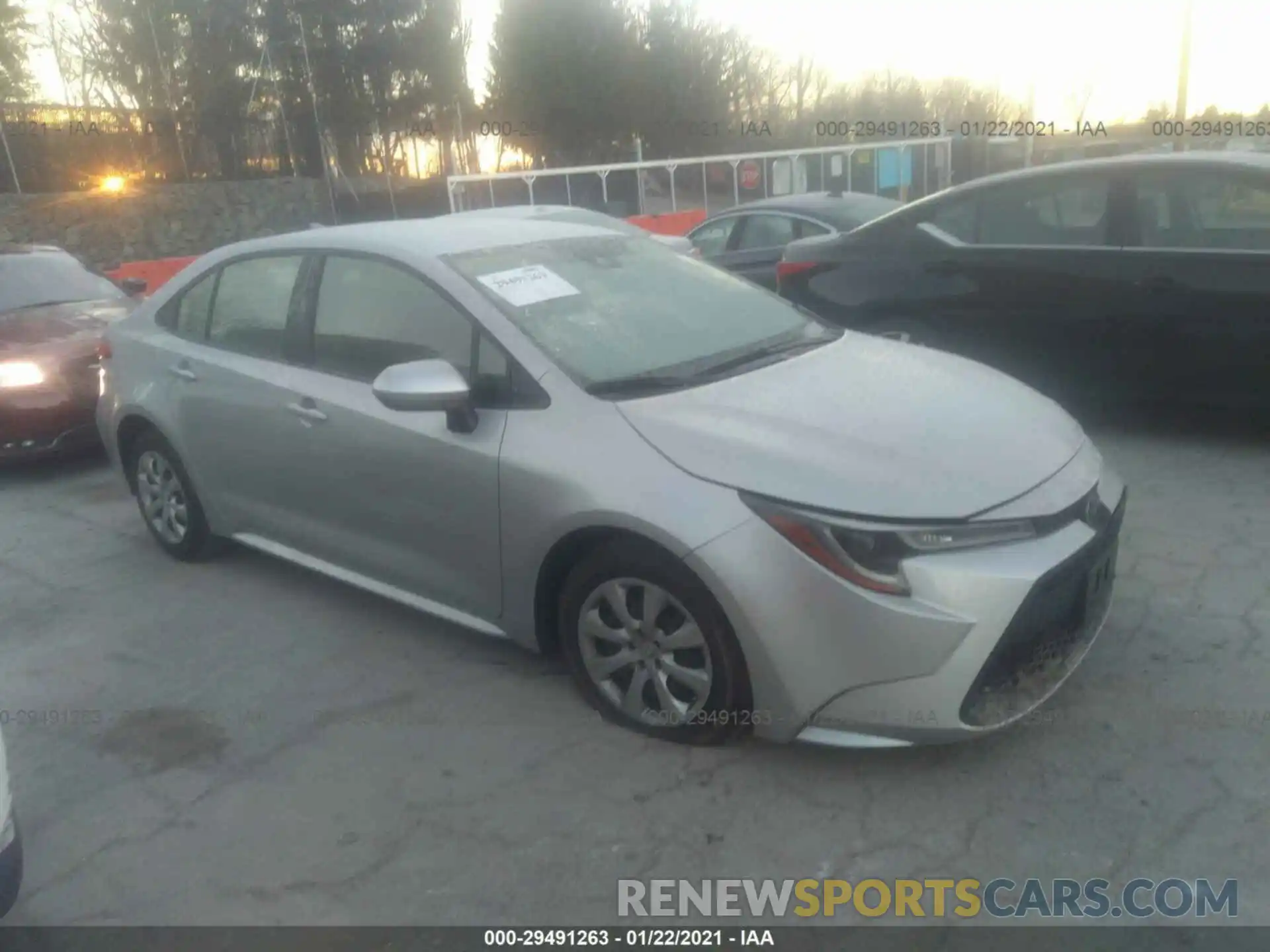 1 Photograph of a damaged car JTDEPRAE7LJ047153 TOYOTA COROLLA 2020