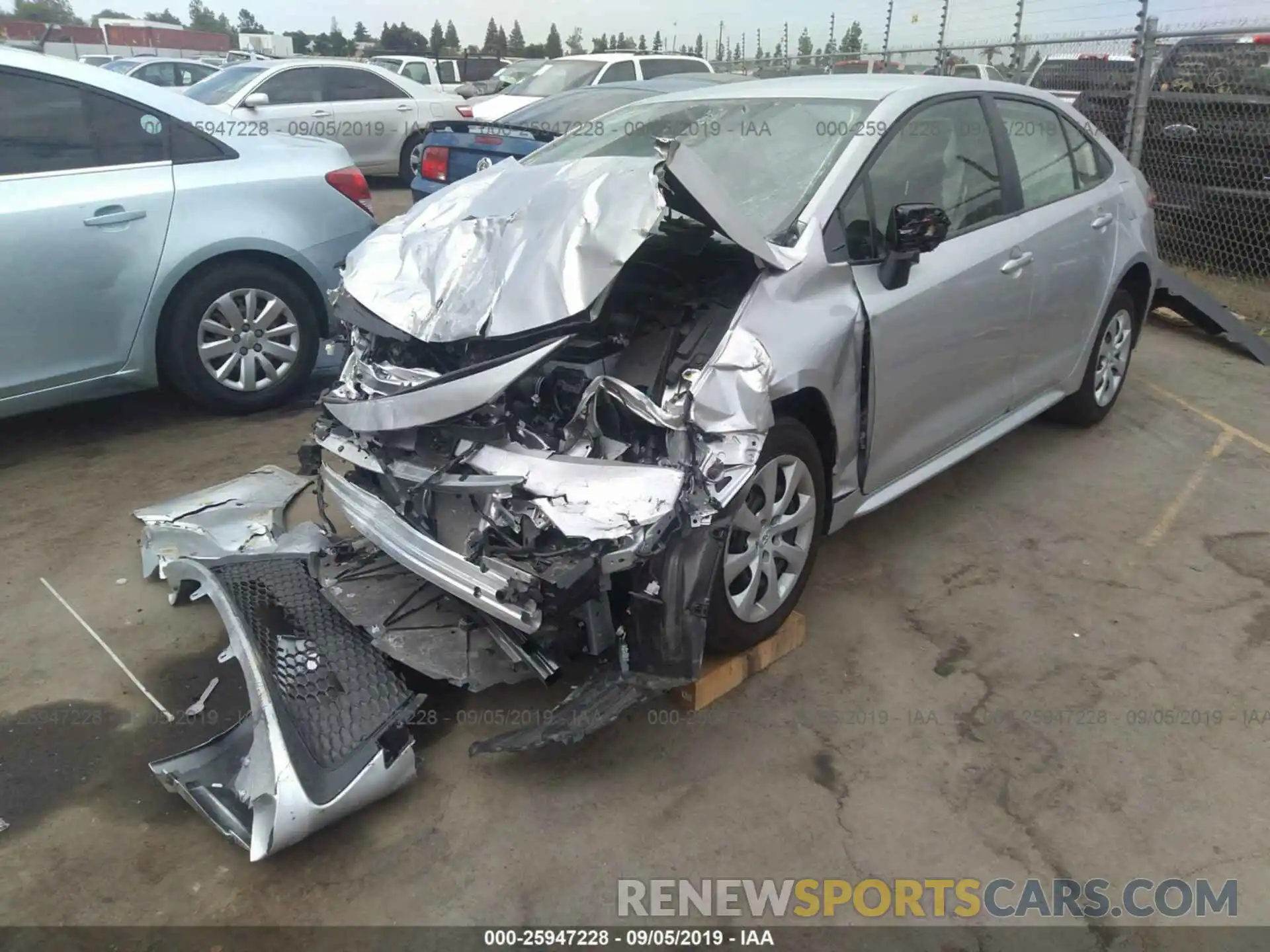 2 Photograph of a damaged car JTDEPRAE7LJ048304 TOYOTA COROLLA 2020