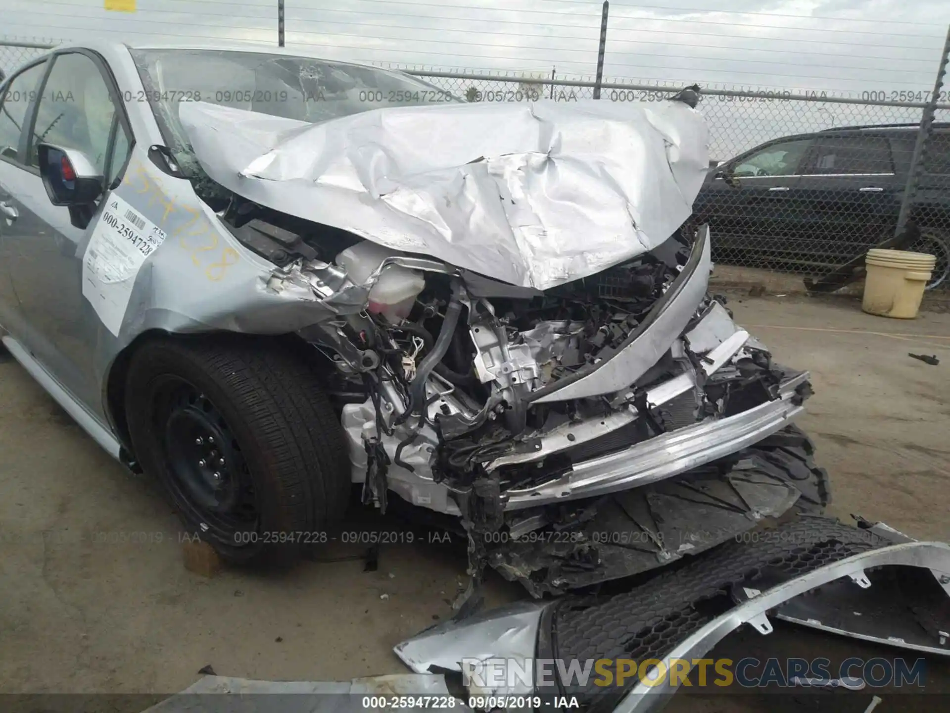 6 Photograph of a damaged car JTDEPRAE7LJ048304 TOYOTA COROLLA 2020