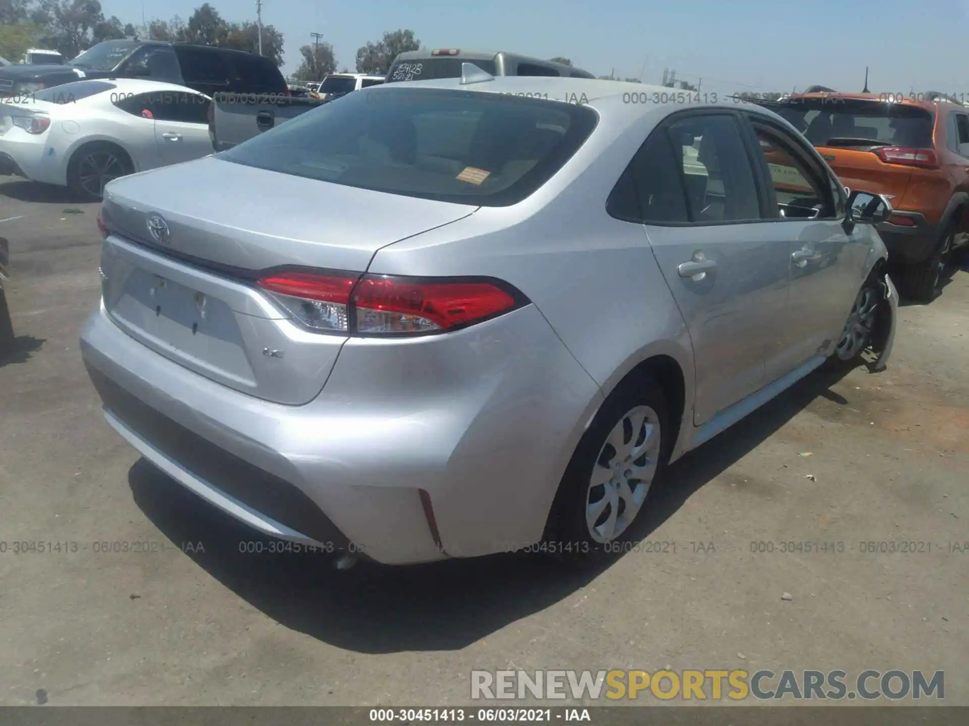 4 Photograph of a damaged car JTDEPRAE7LJ049047 TOYOTA COROLLA 2020