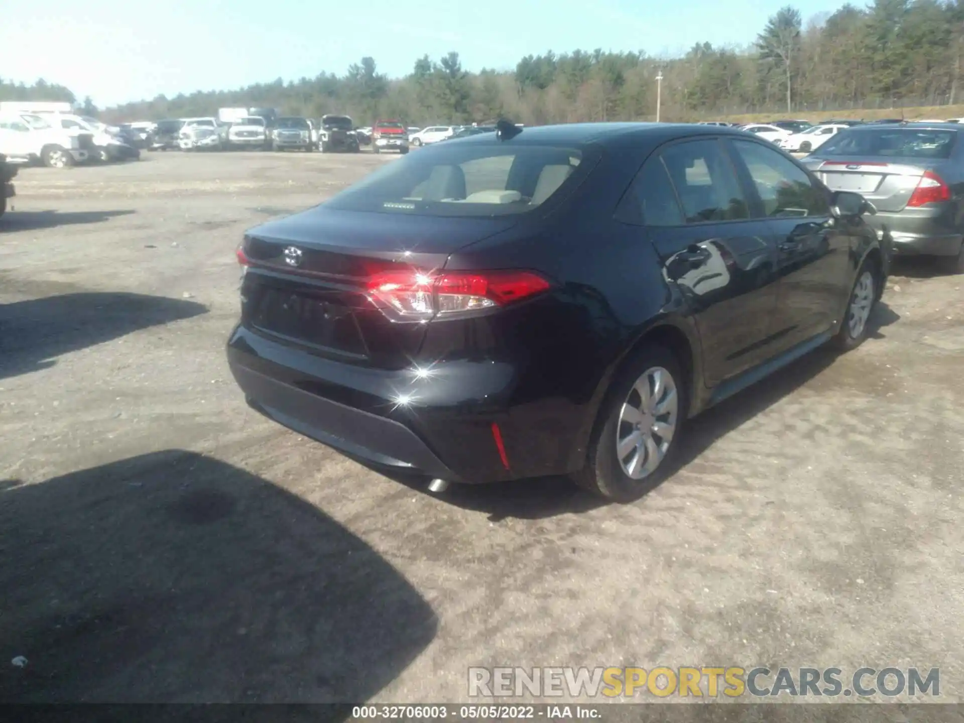 4 Photograph of a damaged car JTDEPRAE7LJ049680 TOYOTA COROLLA 2020