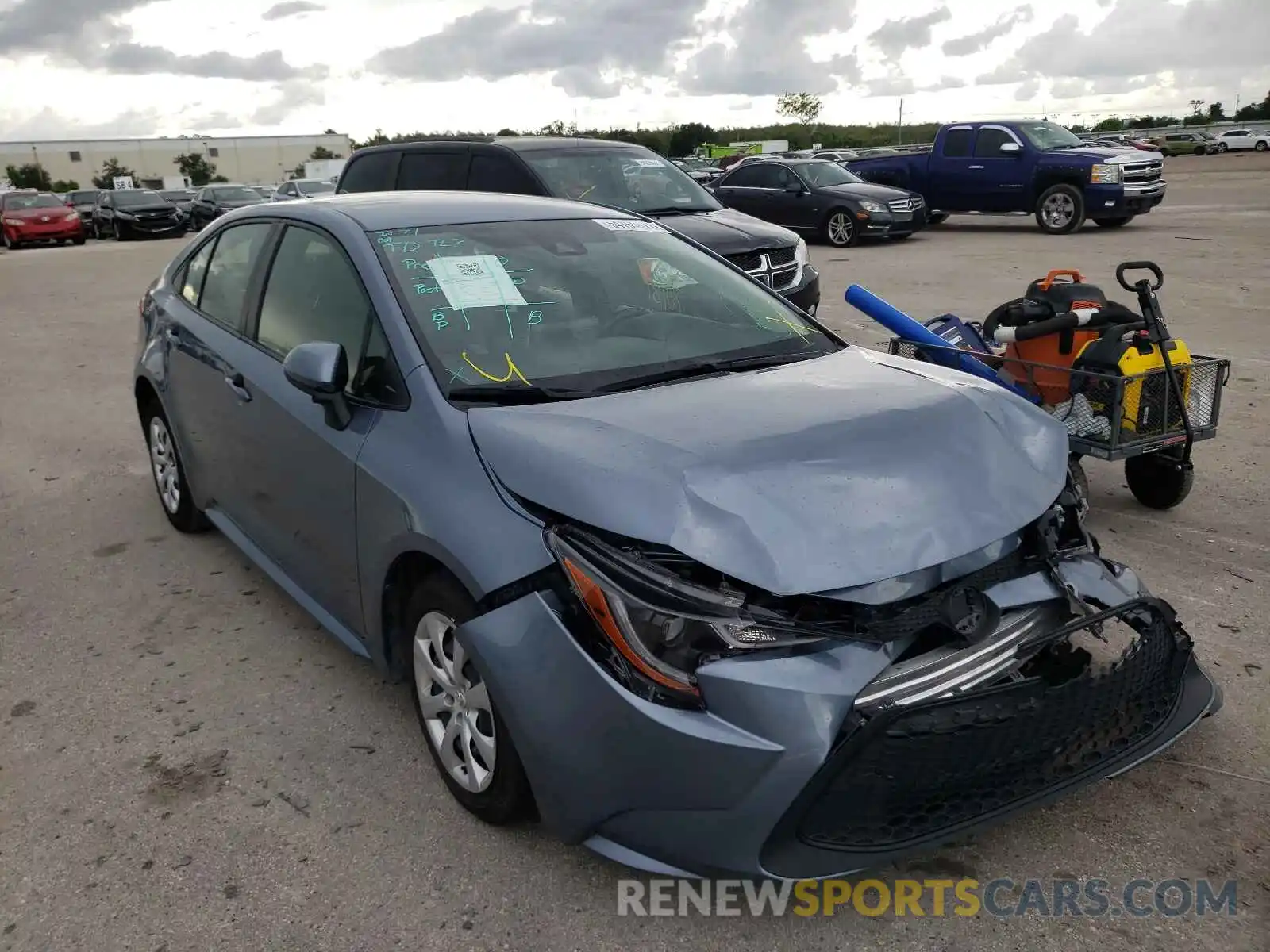 1 Photograph of a damaged car JTDEPRAE7LJ050456 TOYOTA COROLLA 2020